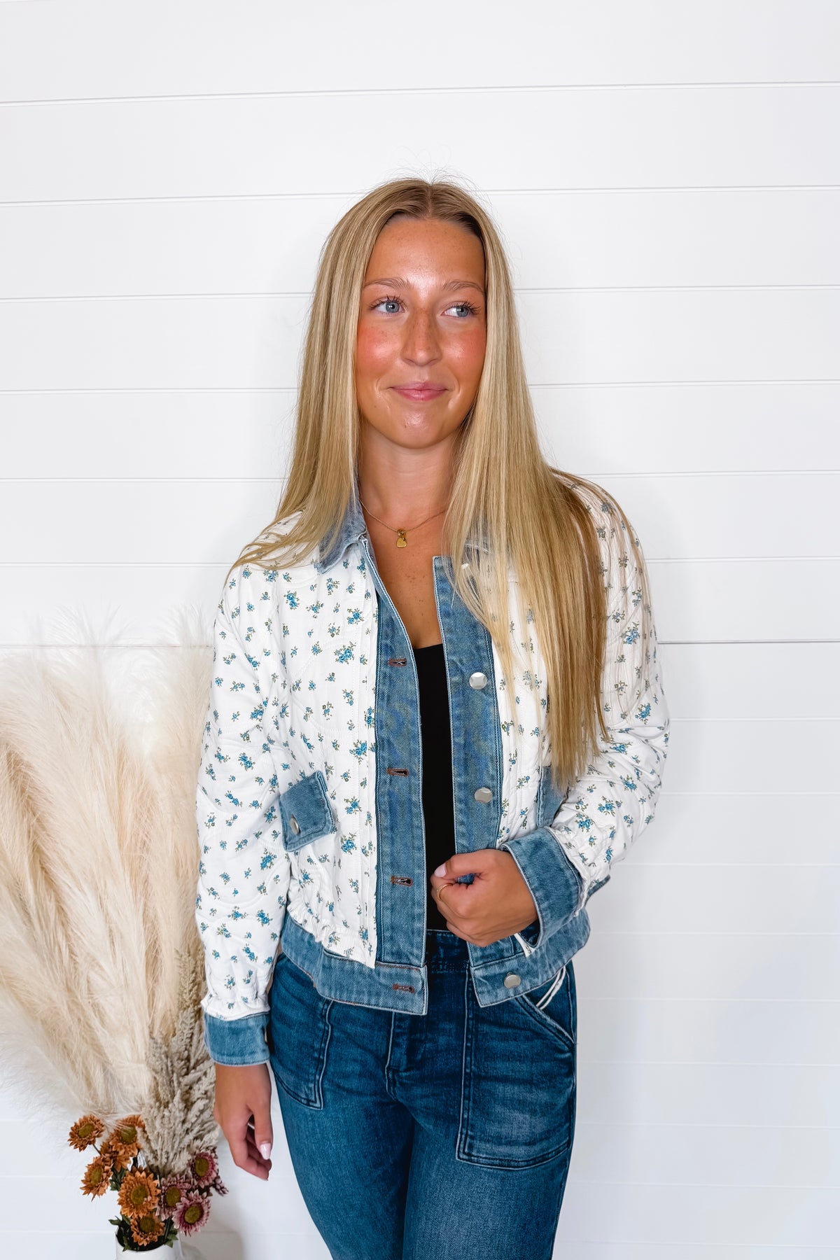 Sweet Garden Quilted Floral Jacket - Ivory/Blue