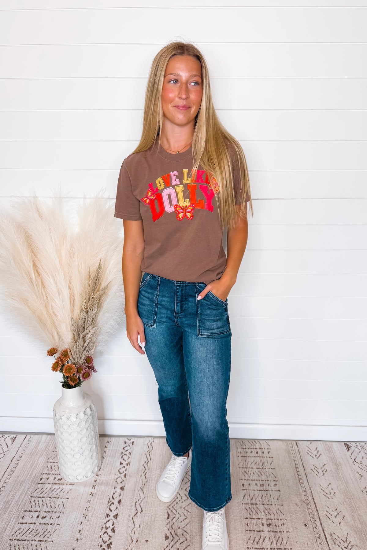 Love Like Dolly Graphic Tee - Espresso