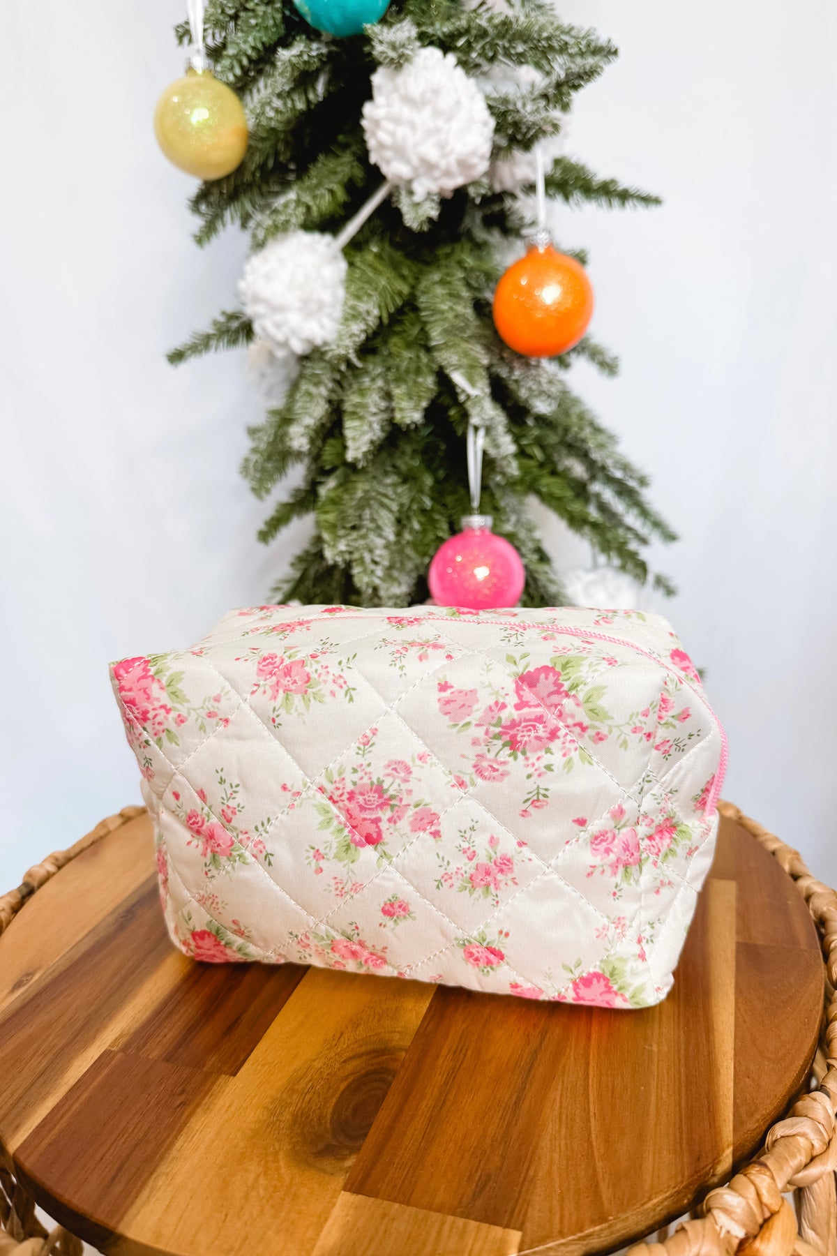 Quilted Cosmetic & Accessory Bag - Pick Design