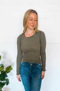 The Clara Ribbed Lettuce Trim Top - Olive