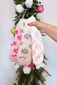 Daisy Pattern Fuzzy Socks - Pick Color