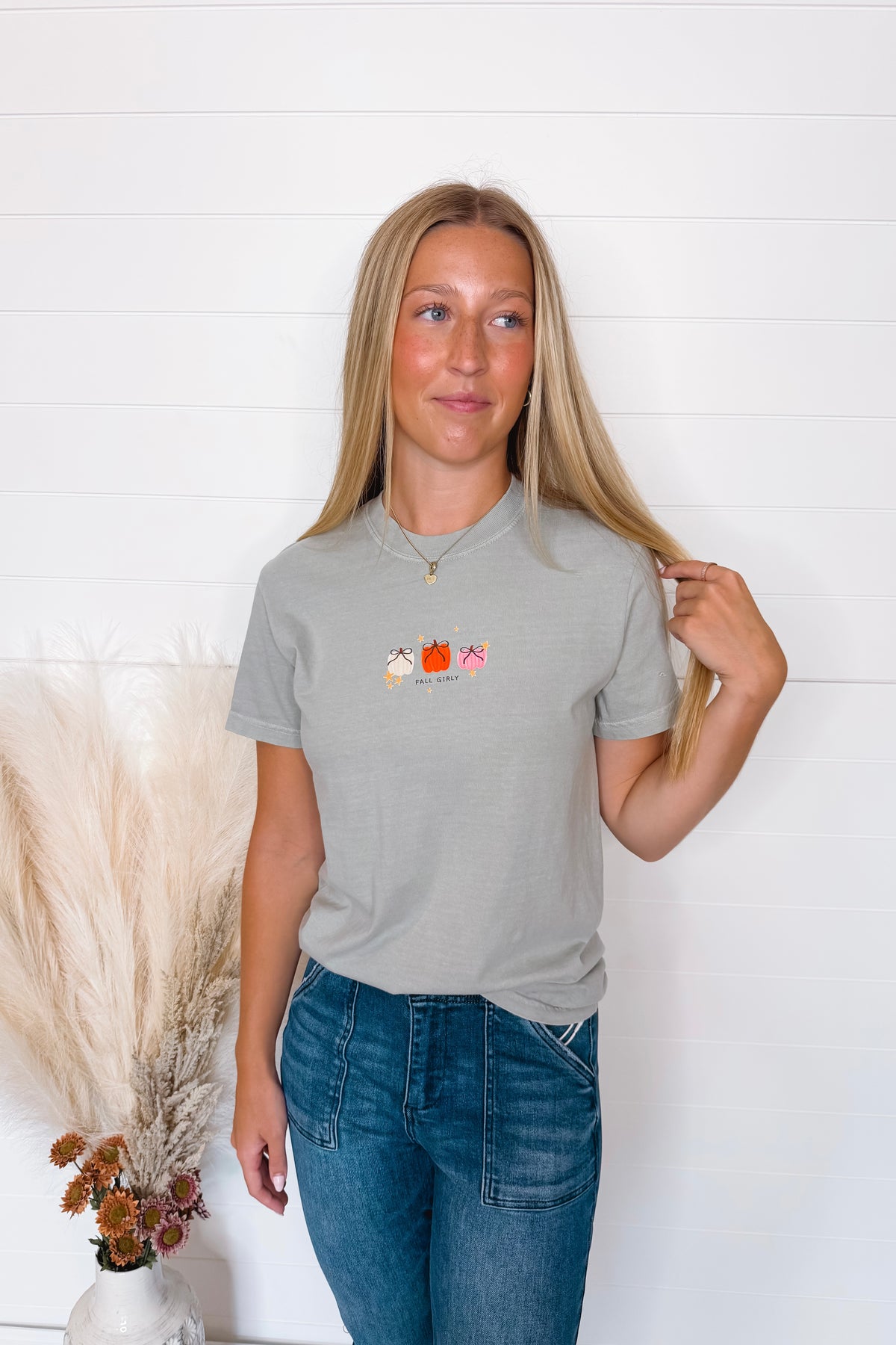 Fall Girly Graphic Tee - Bay
