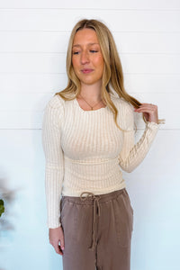 The Clara Ribbed Lettuce Trim Top - Cream