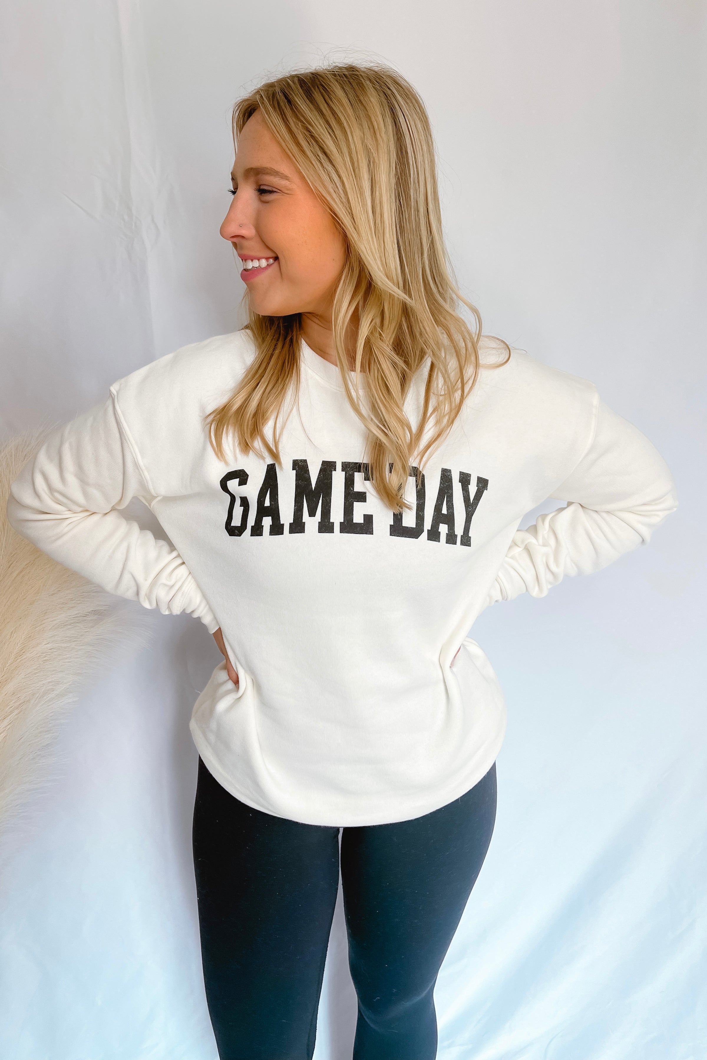 Game Day Crew Neck Pullover - Ivory