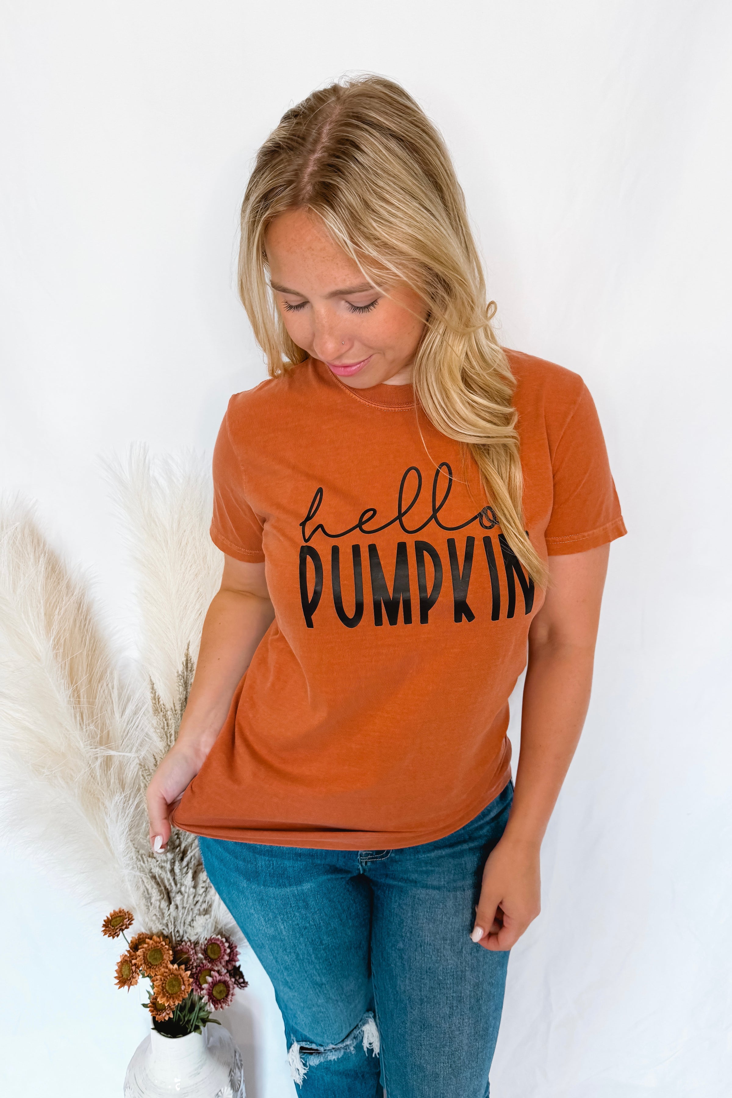 Hello Pumpkin Graphic Tee - Yam