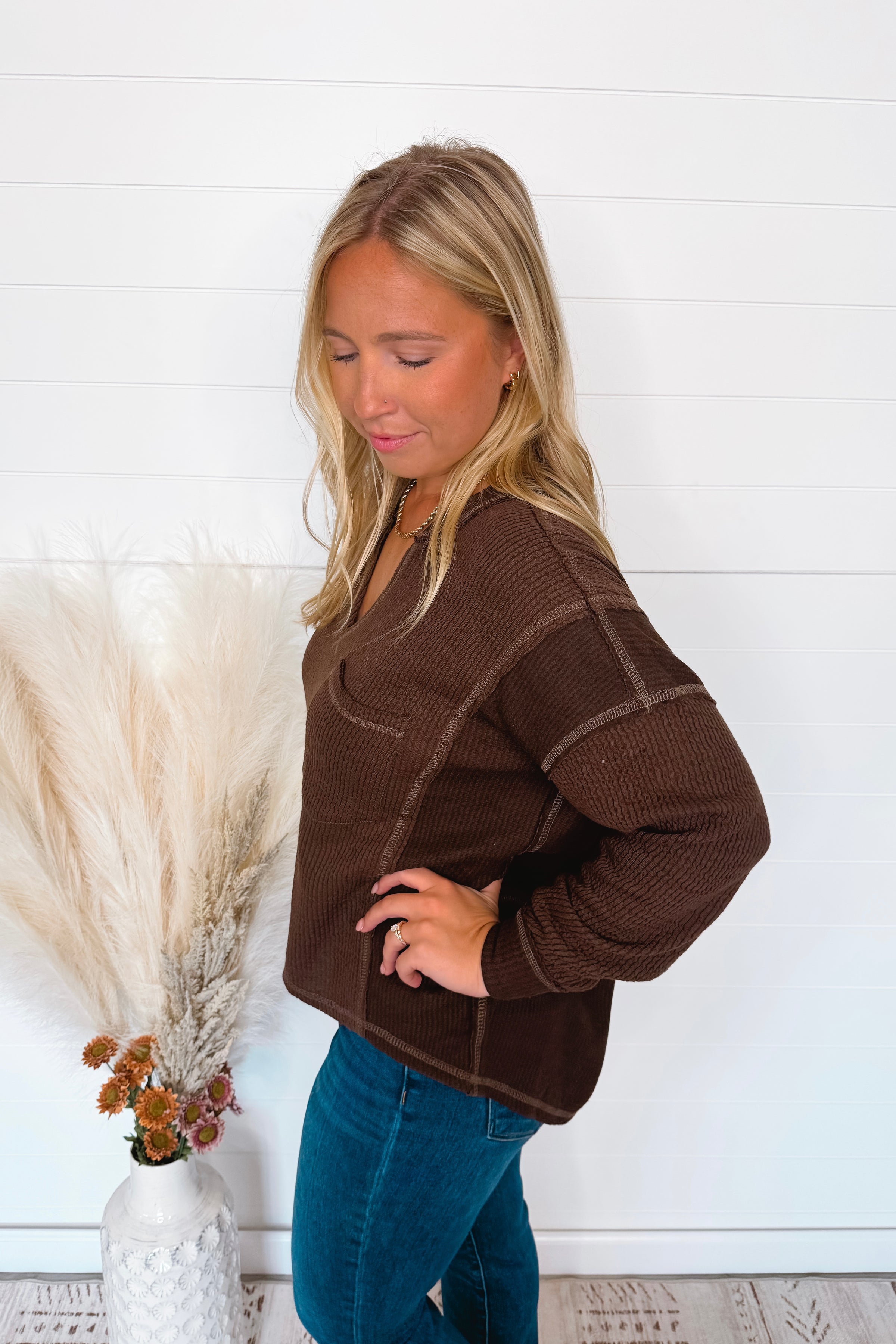 Simple Moments Raw Edge Ribbed Top - Brown