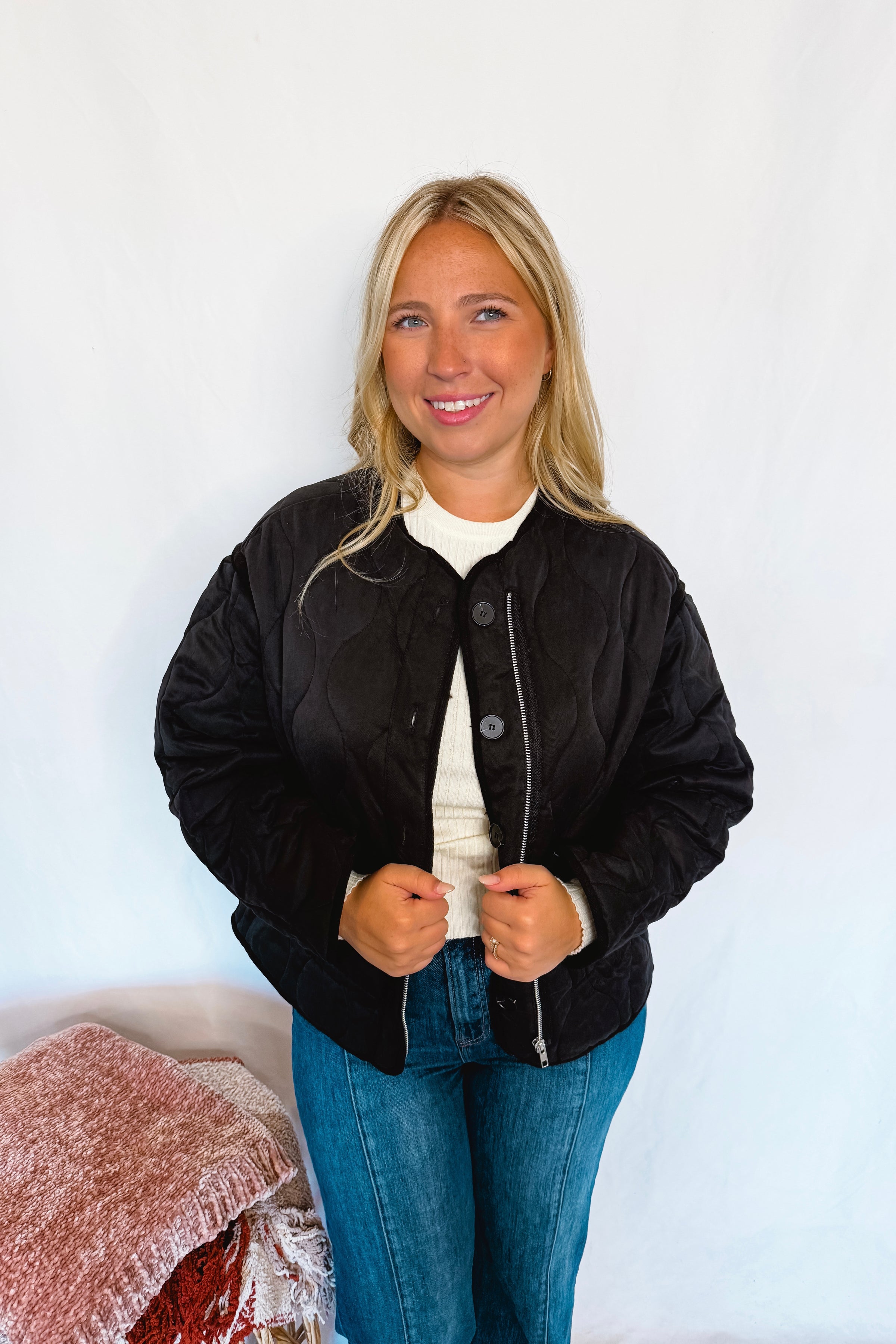 Cheerful Smile Quilted Jacket - Black