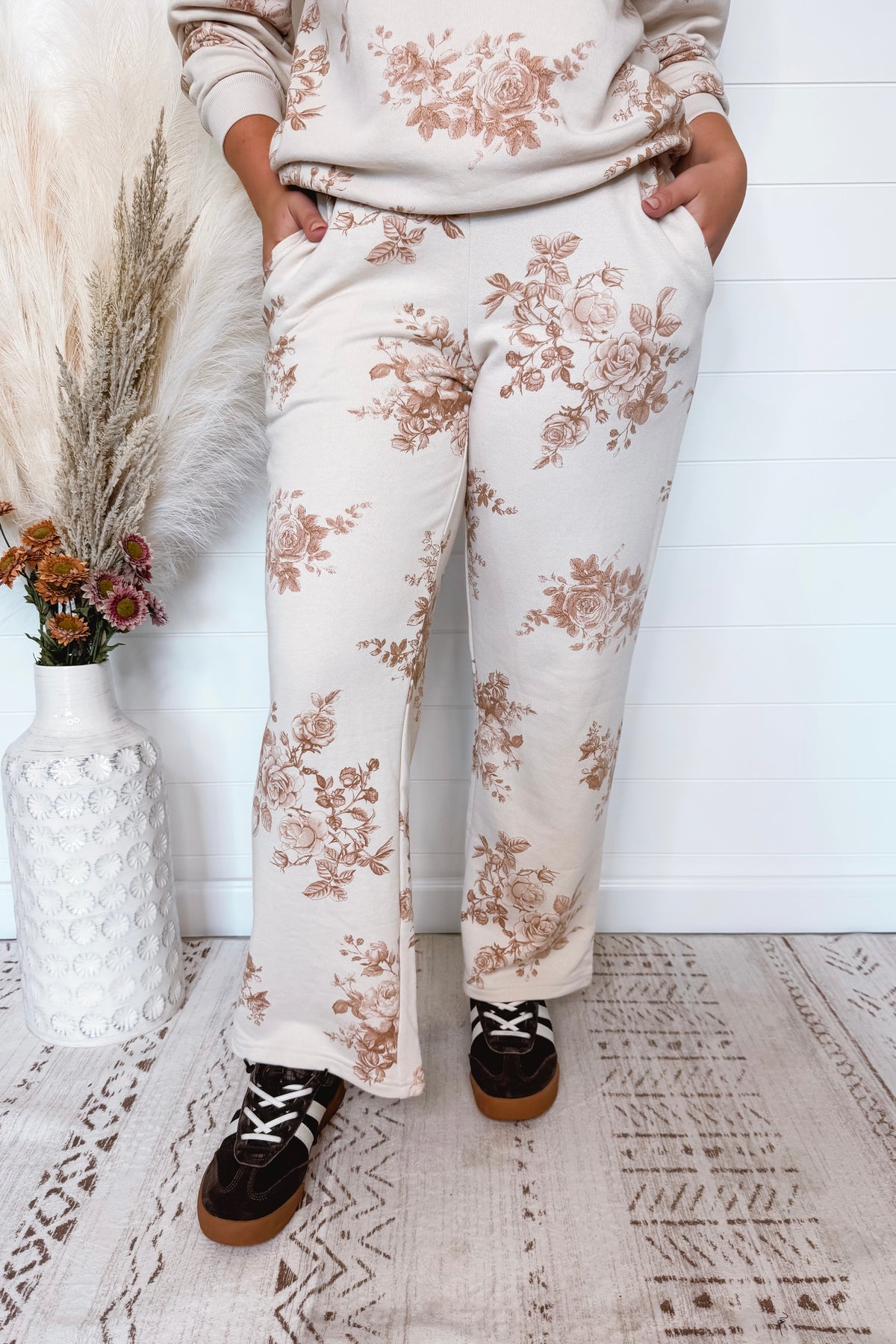 Flowering Toile Wide Leg Lounge Pants - Khaki/Cream