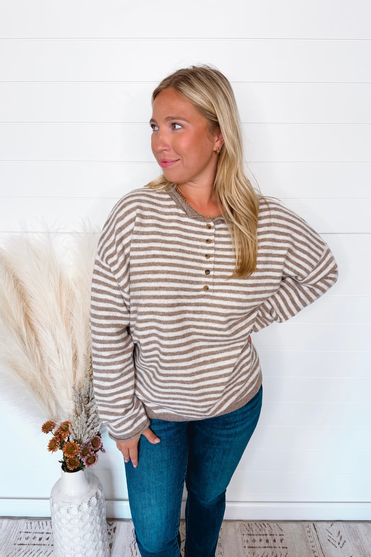 Astrid Lightweight Striped Henley Sweater - Tan/Ivory