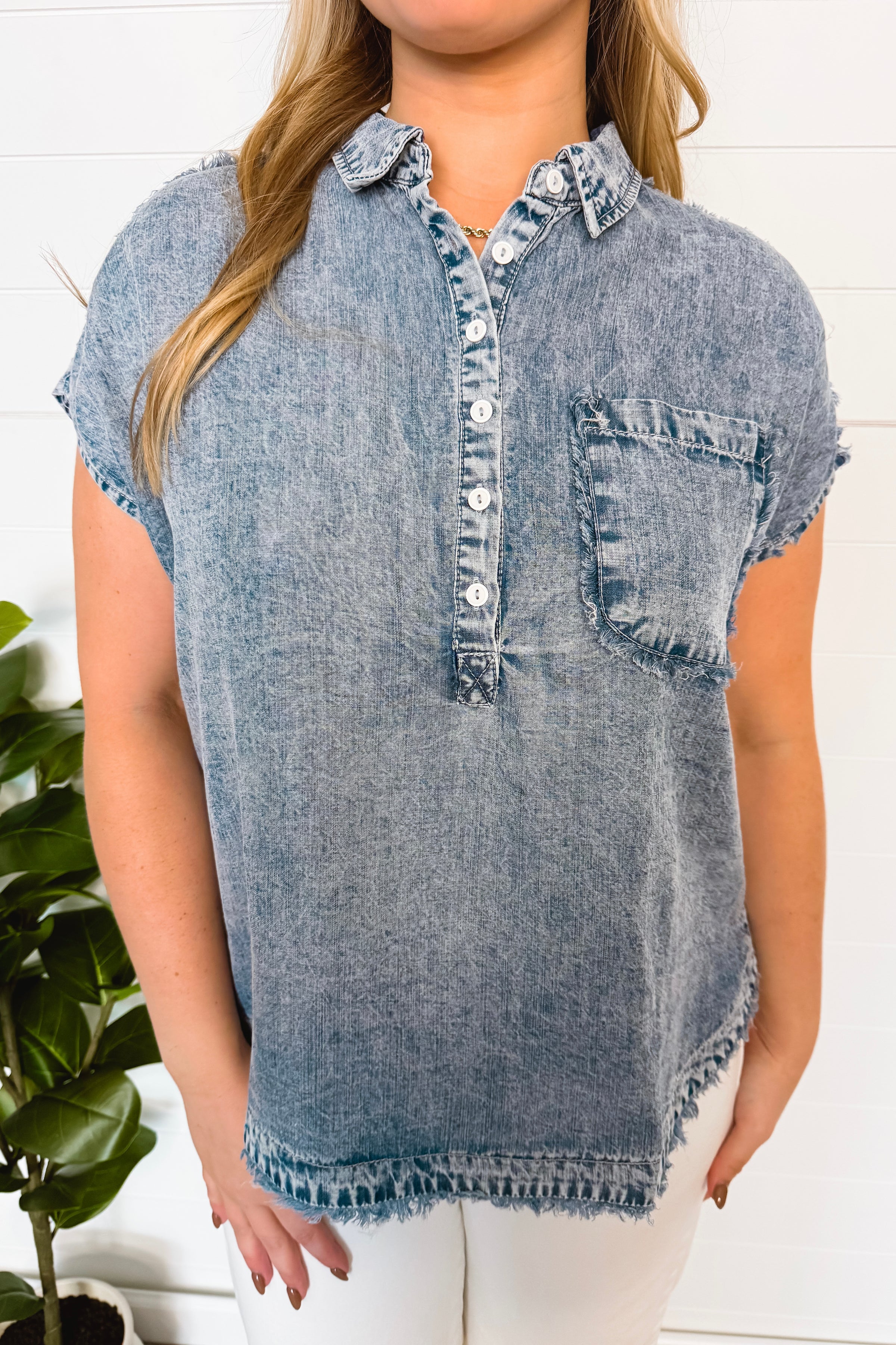 Sunny Love Chambray Henley Top - Light