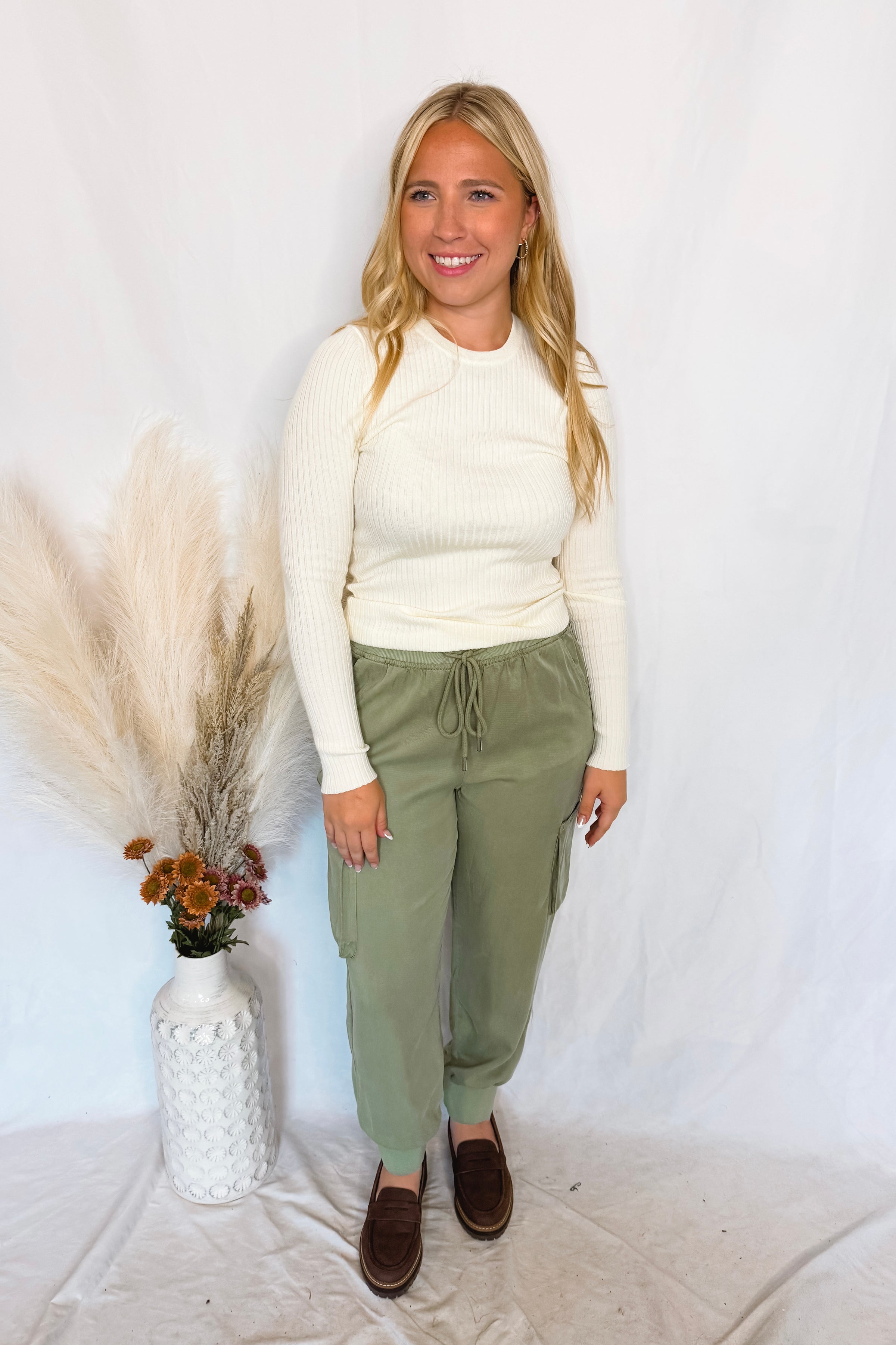 Serena Risen Tencel High Rise Drawstring Cargo Joggers - Olive