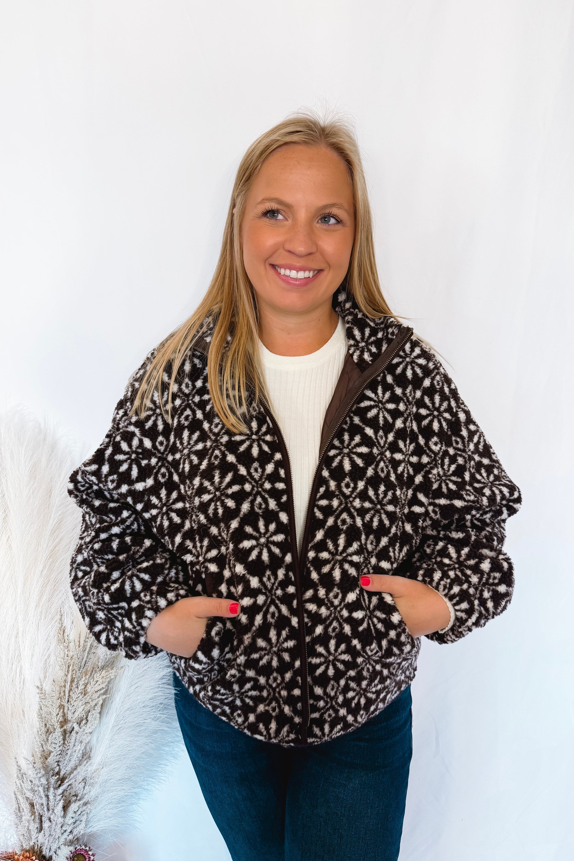 Mountain Views Snowflake Zip-Up Sherpa Jacket - Brown