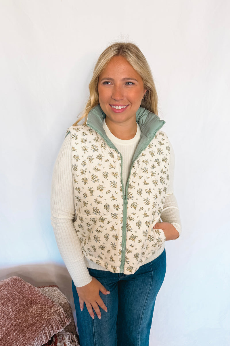 Autumn Vibes Floral Corduroy Puff Vest - Cream