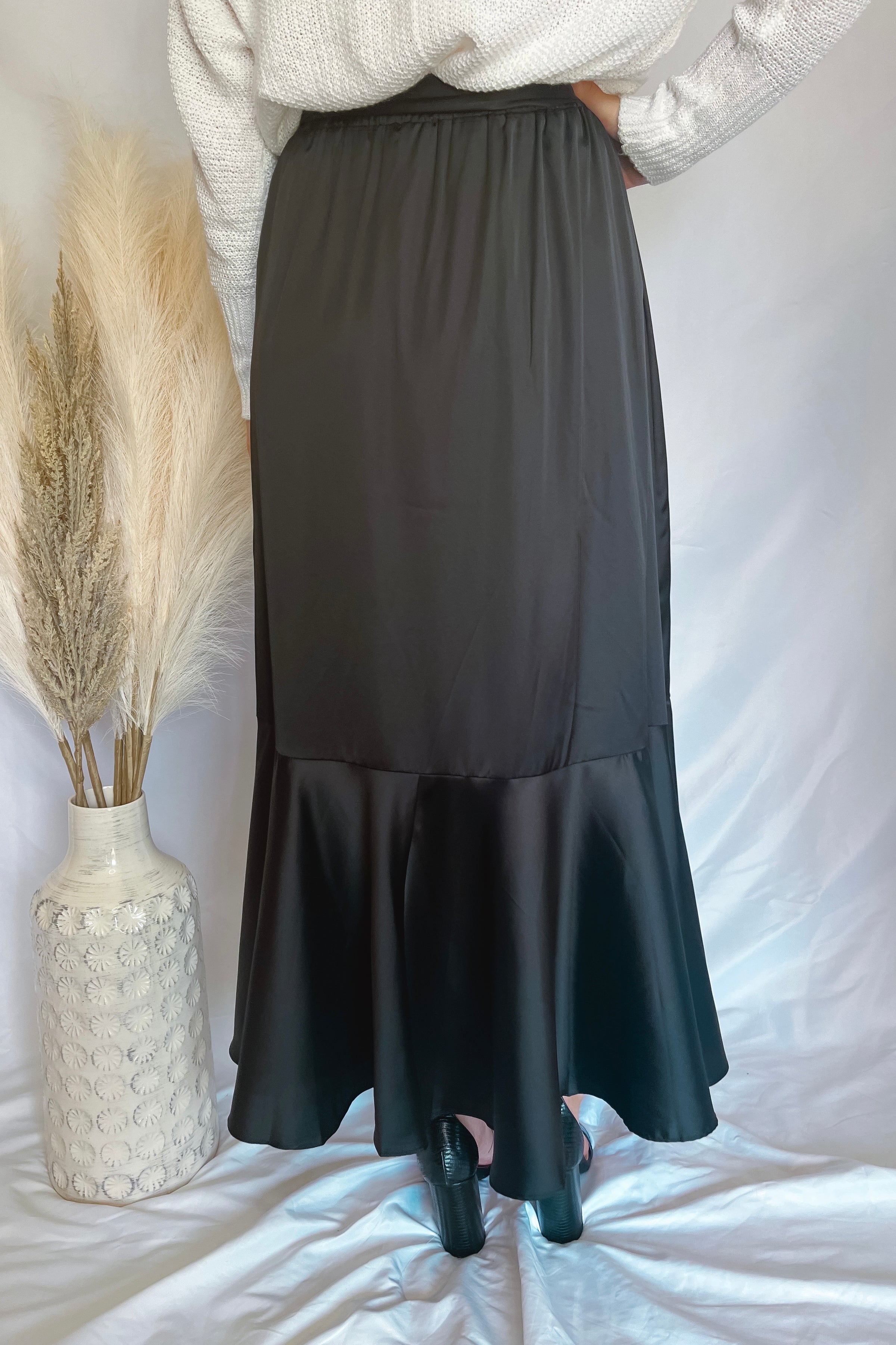 Luxurious Feeling Black Ruffle Midi Skirt