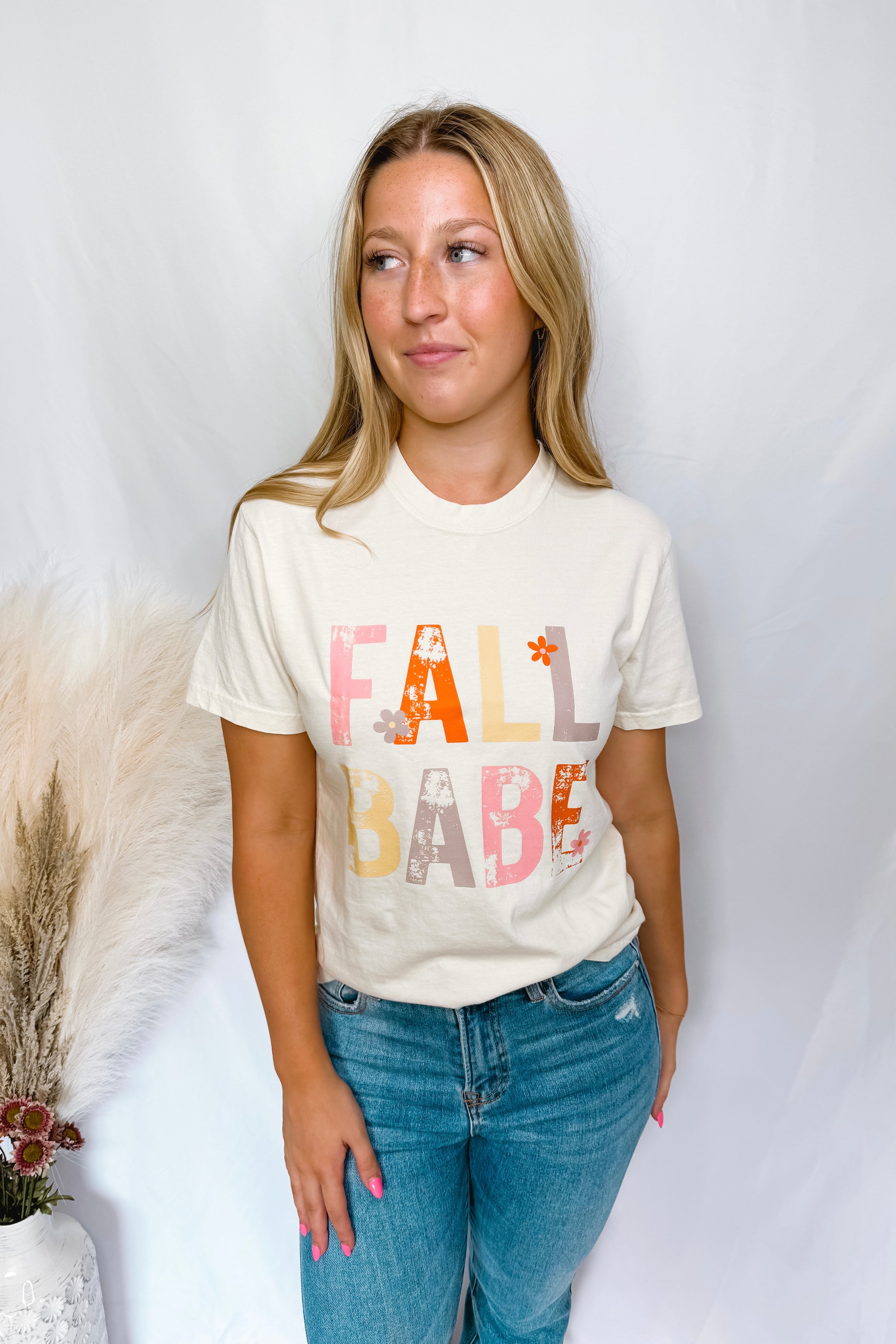 Fall Babe Graphic Tee - Cream