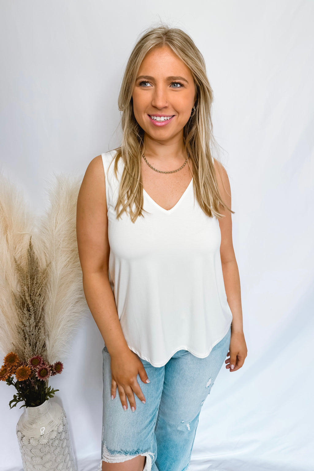Everything But Basic Bamboo Flowy Tank - Ivory