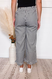 Layla High Rise Wide Leg Ruffle Pant - Black/White