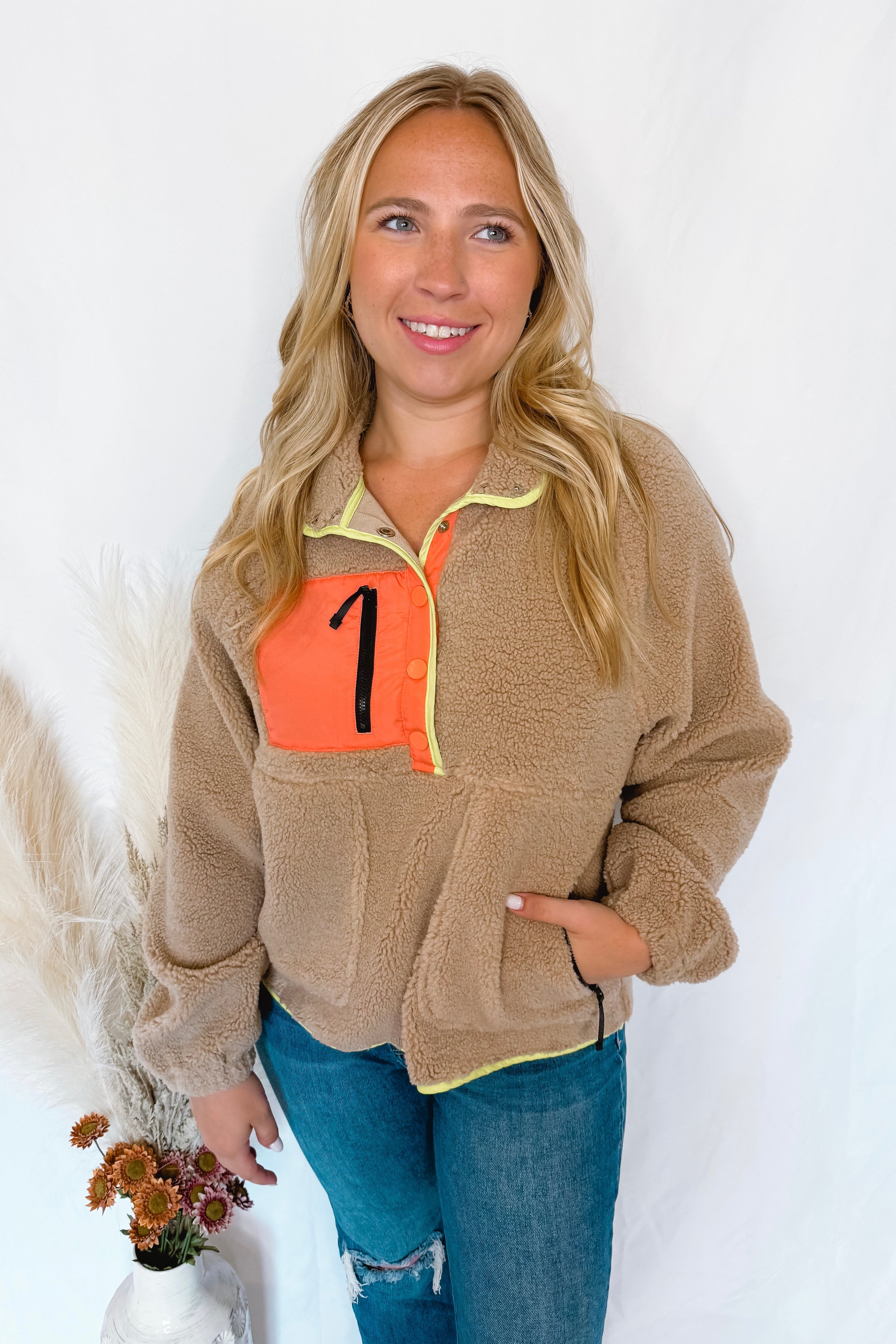 Toasty Nights Sherpa Colorblock Pullover - Tan