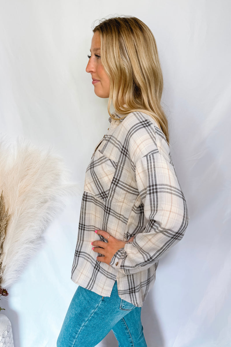 Slow Evening Plaid Button Down Flannel - Ivory/Grey