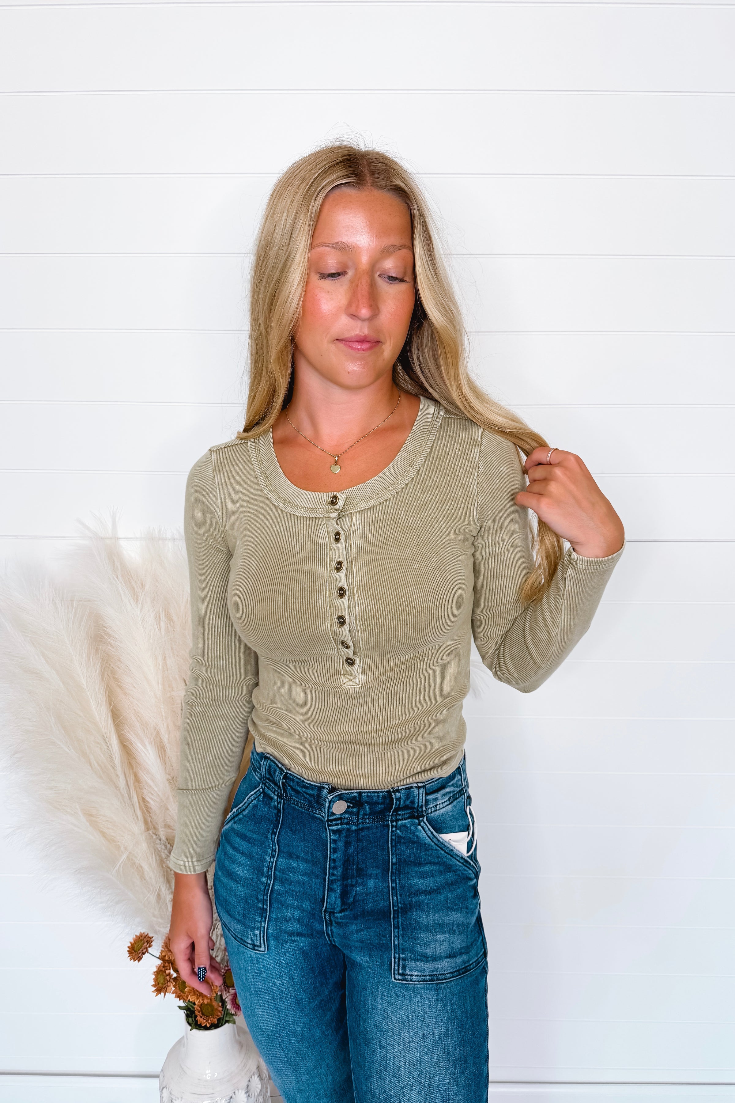 Keep It Simple Ribbed Henley Top - Light Olive