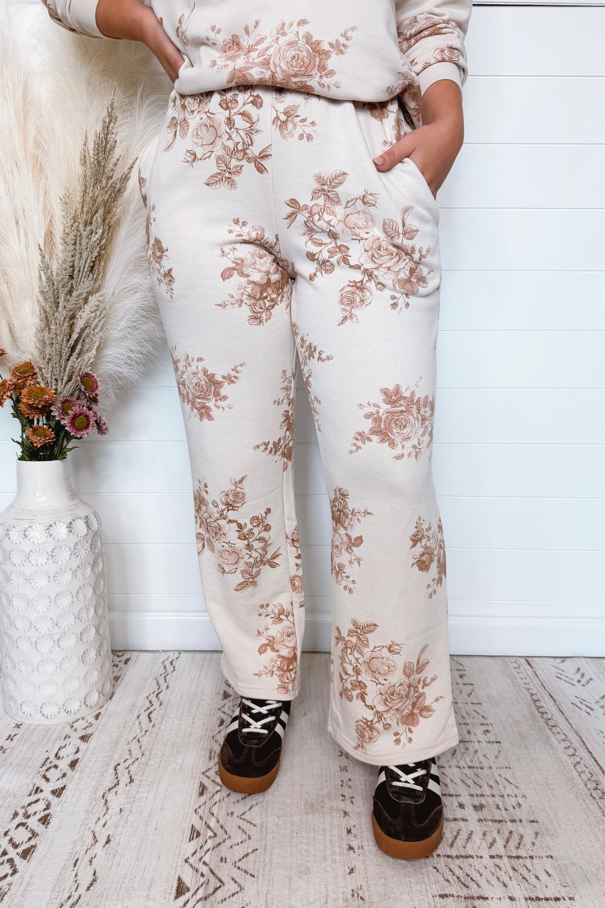 Flowering Toile Wide Leg Lounge Pants - Khaki/Cream