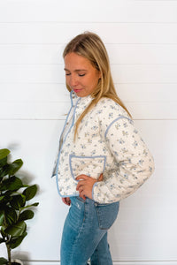 Sunny Horizon Quilted Floral Jacket - Ivory/Blue