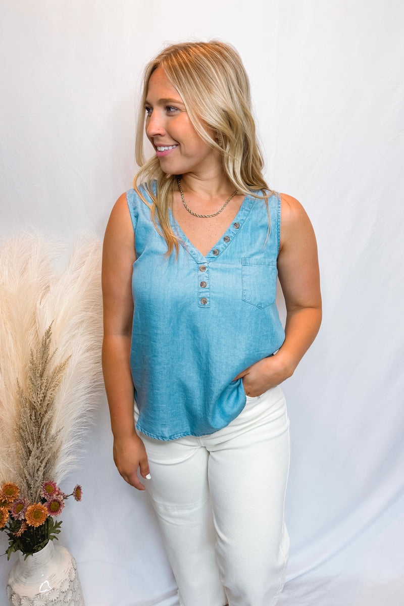 Simple Moment Button Chambray Tank - Blue