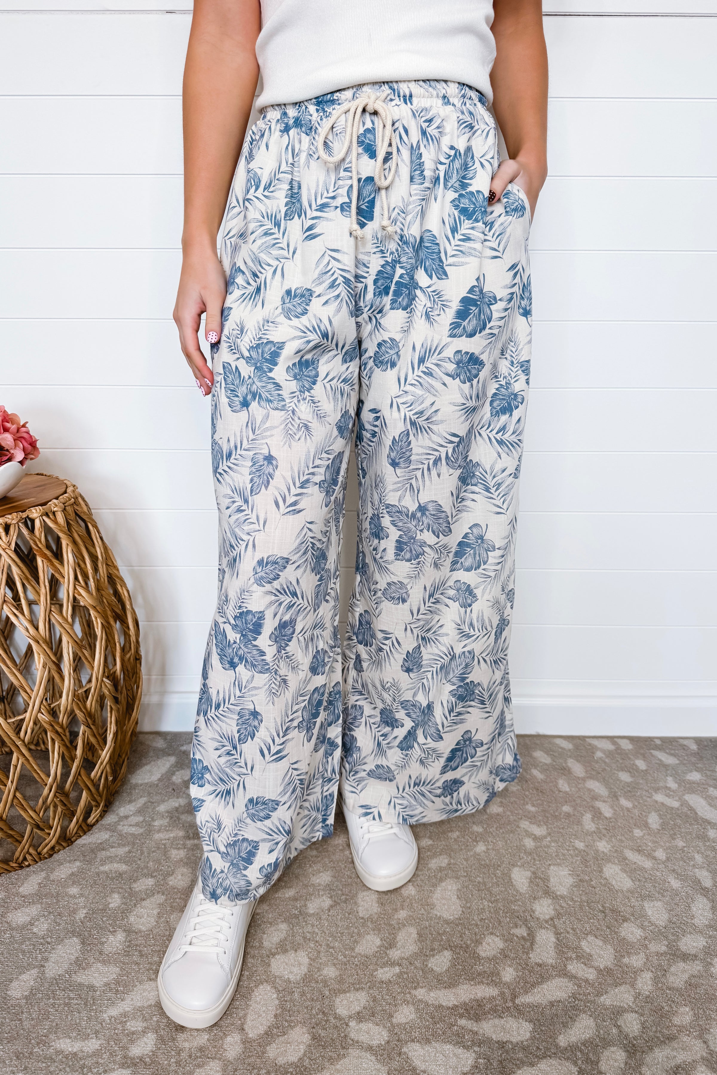 Summer Days Tropical Palm Leaf Wide Leg Pants - Blue/Ivory