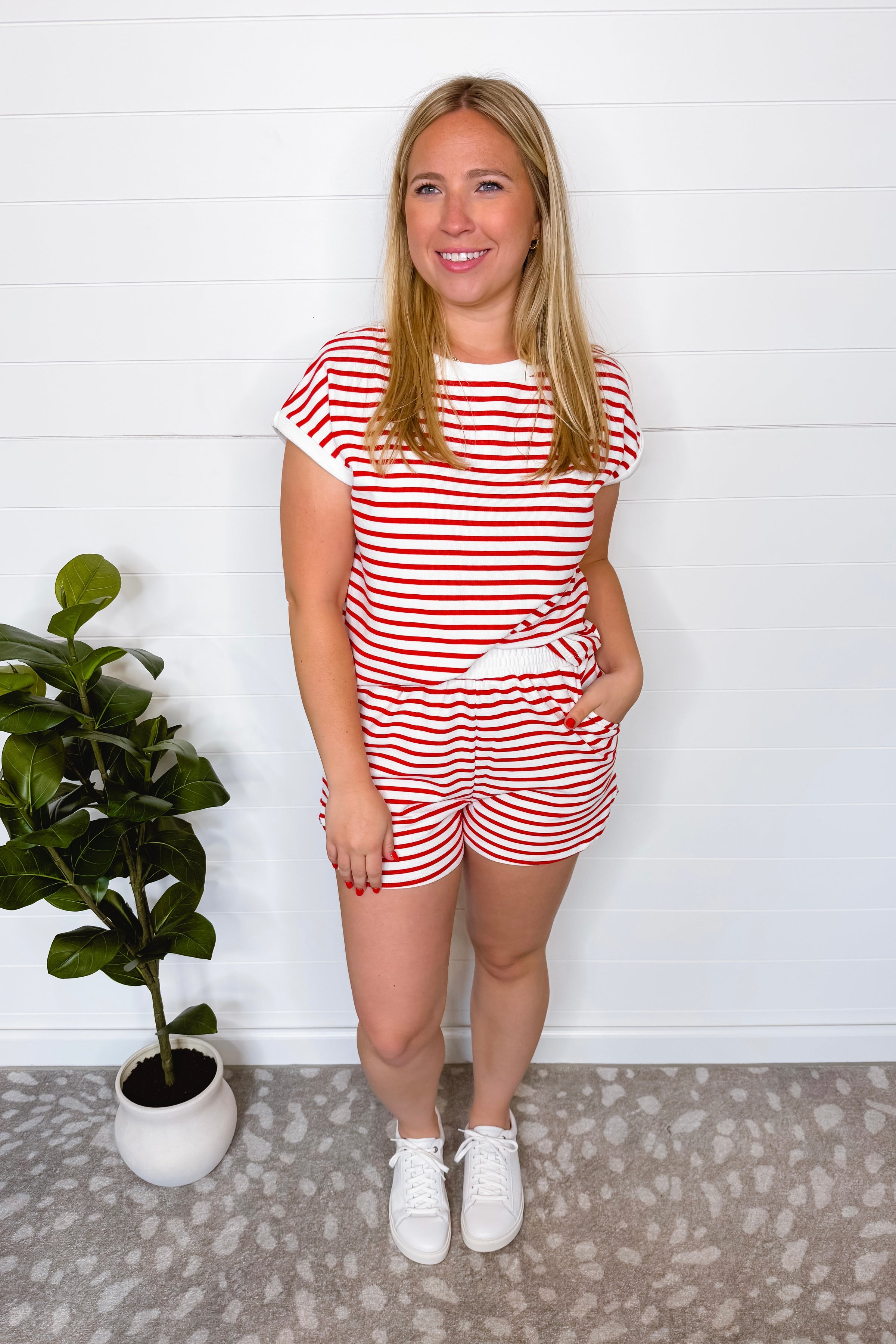Firecracker Striped Contrast Shorts - White/Red