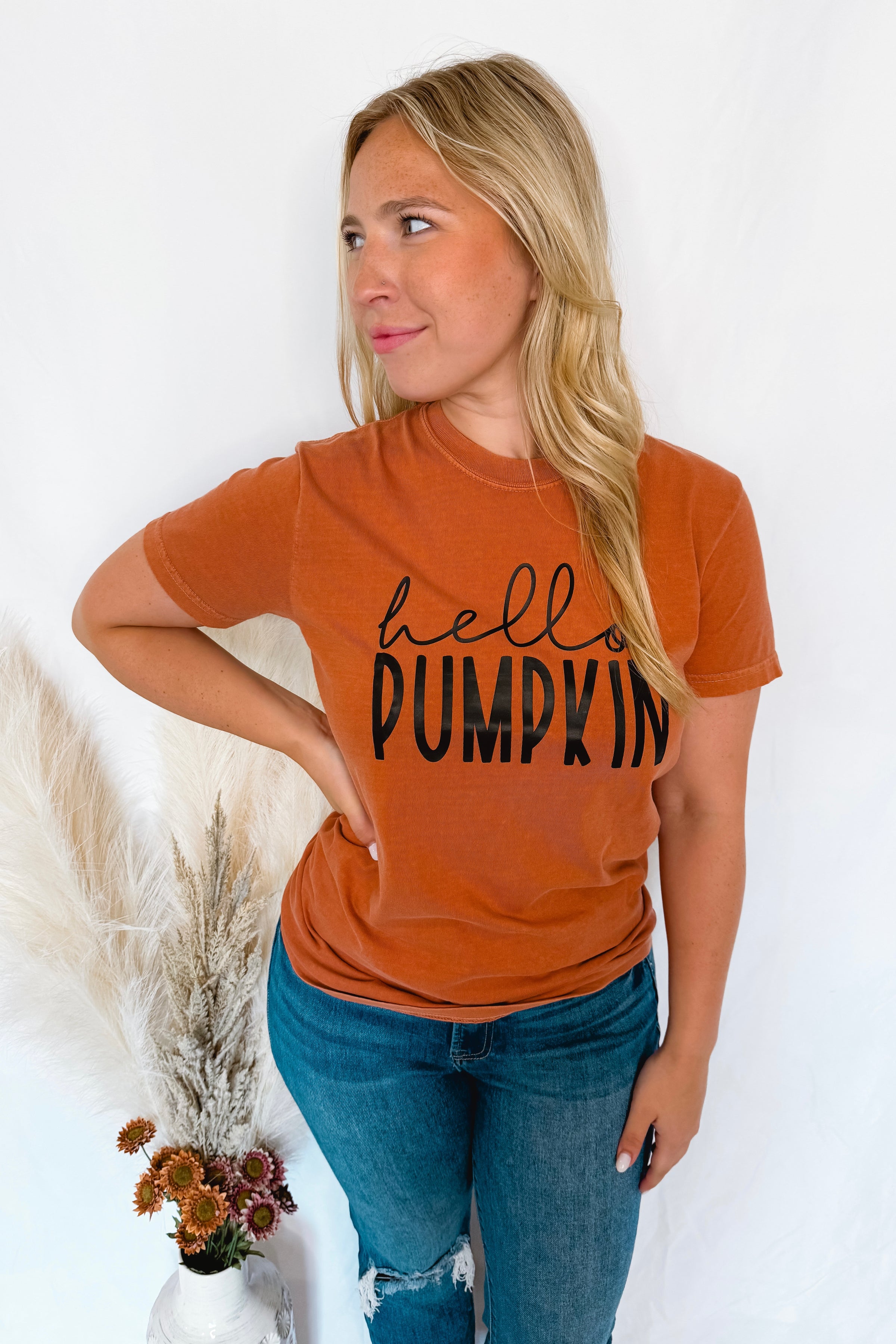 Hello Pumpkin Graphic Tee - Yam