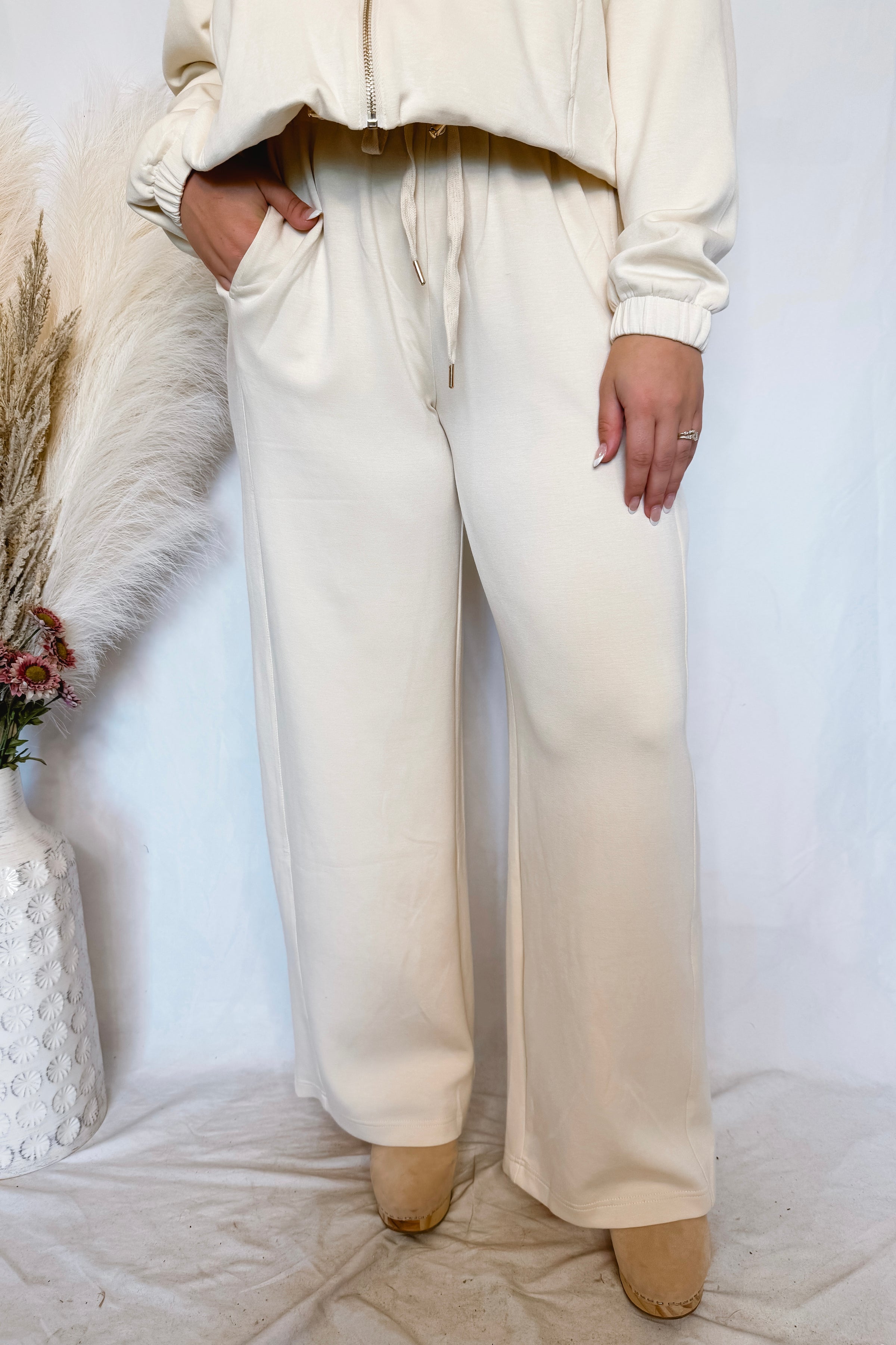 Level Up Wide Leg Scuba Pants - Cream