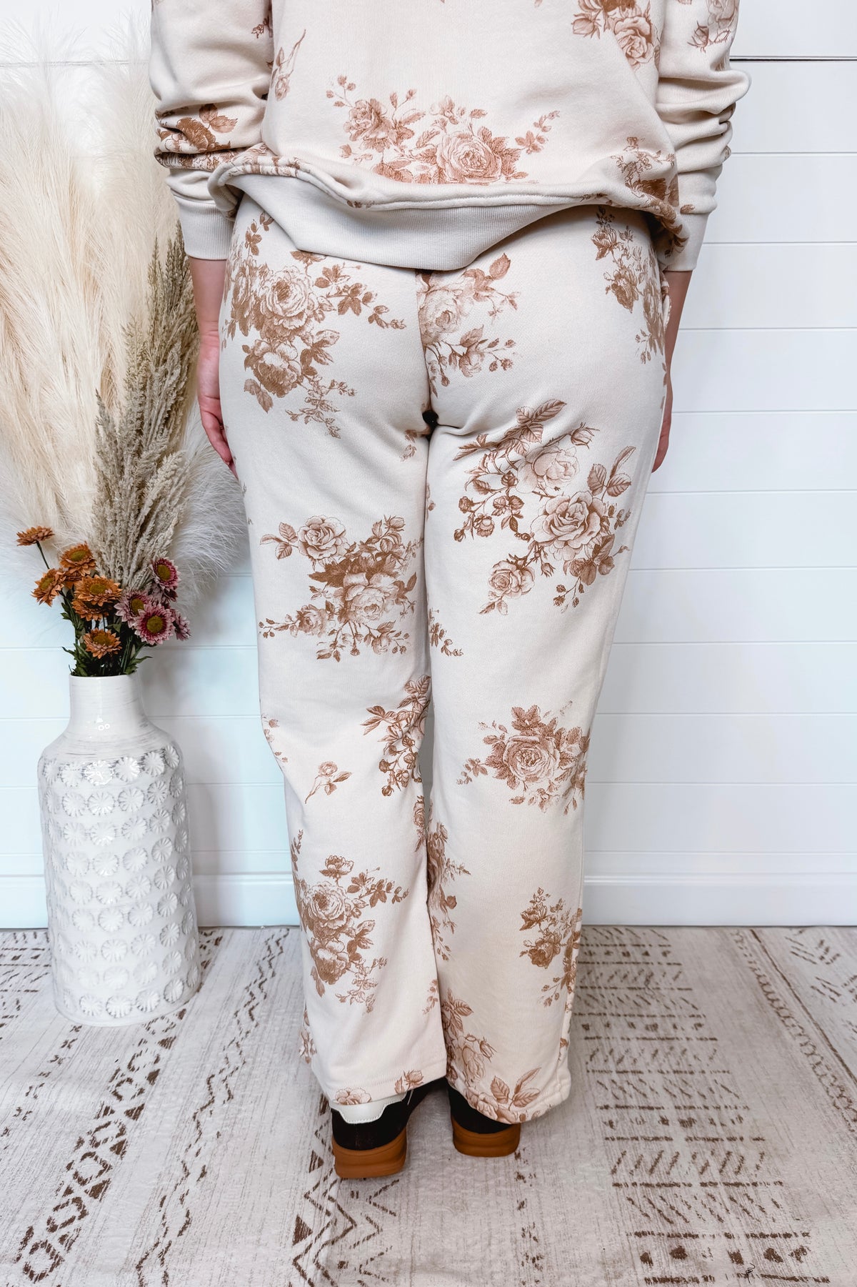 Flowering Toile Wide Leg Lounge Pants - Khaki/Cream