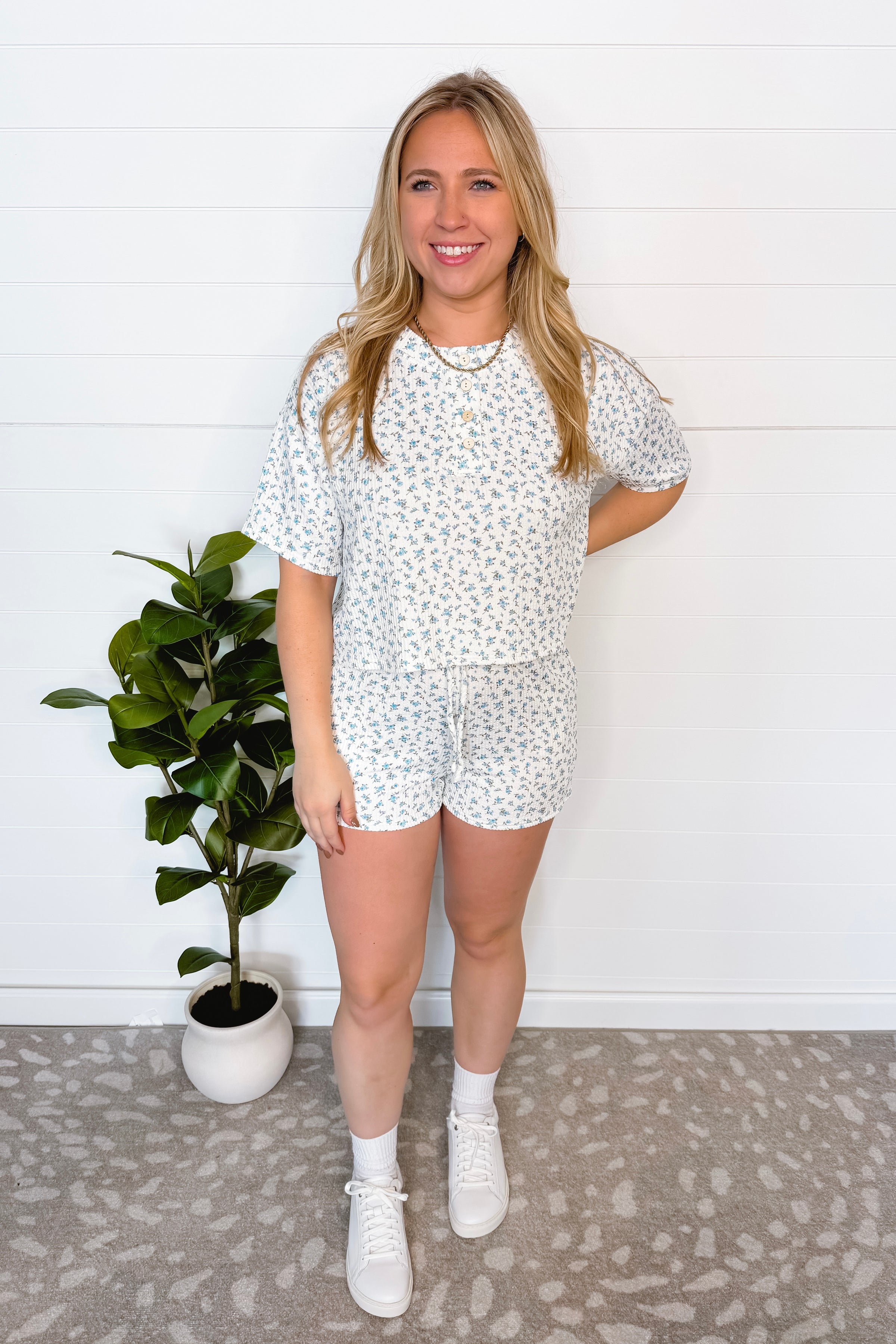 Travel Plans Floral Henley Top - White/Blue