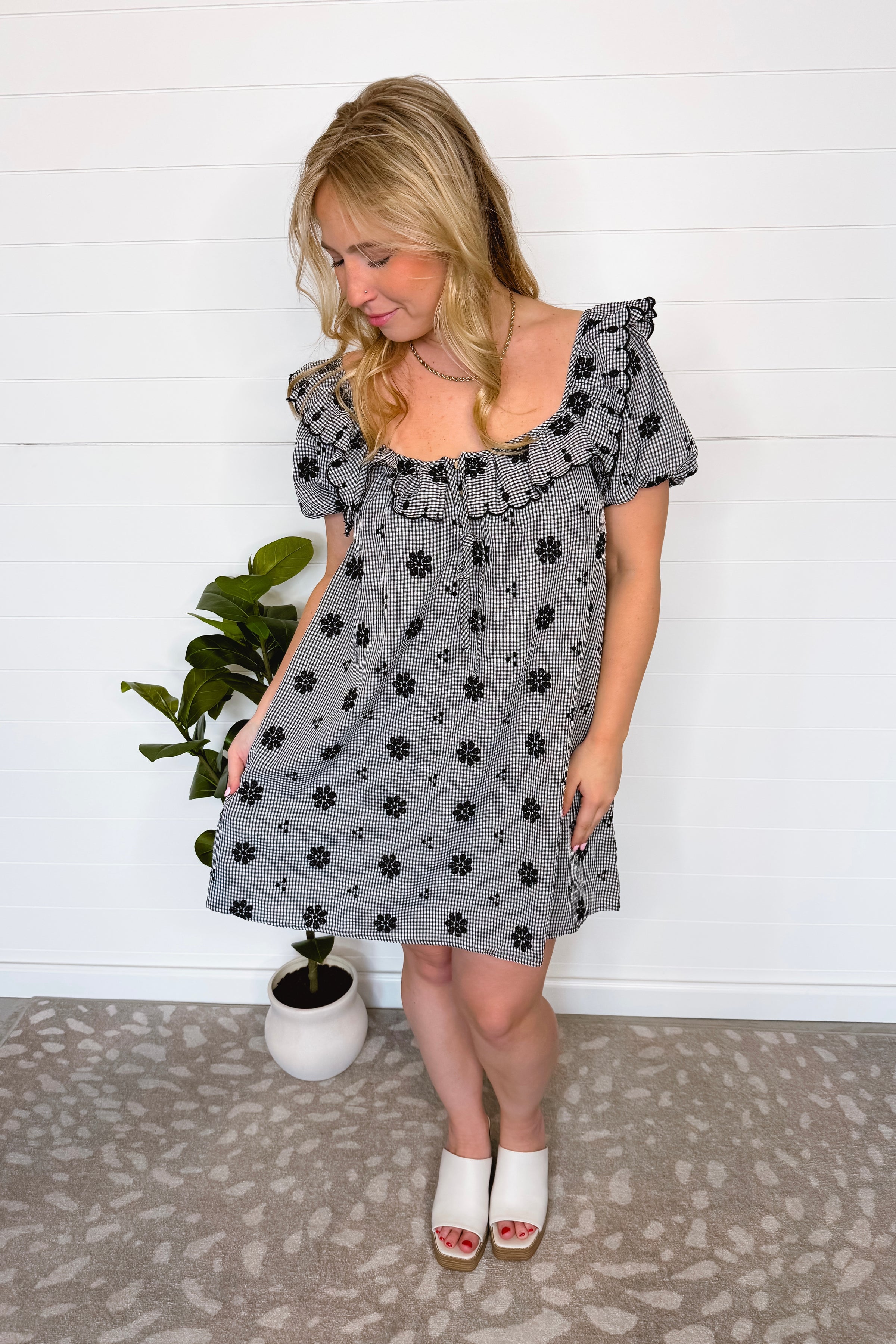 Walk In The Garden Gingham Mini Dress - Black