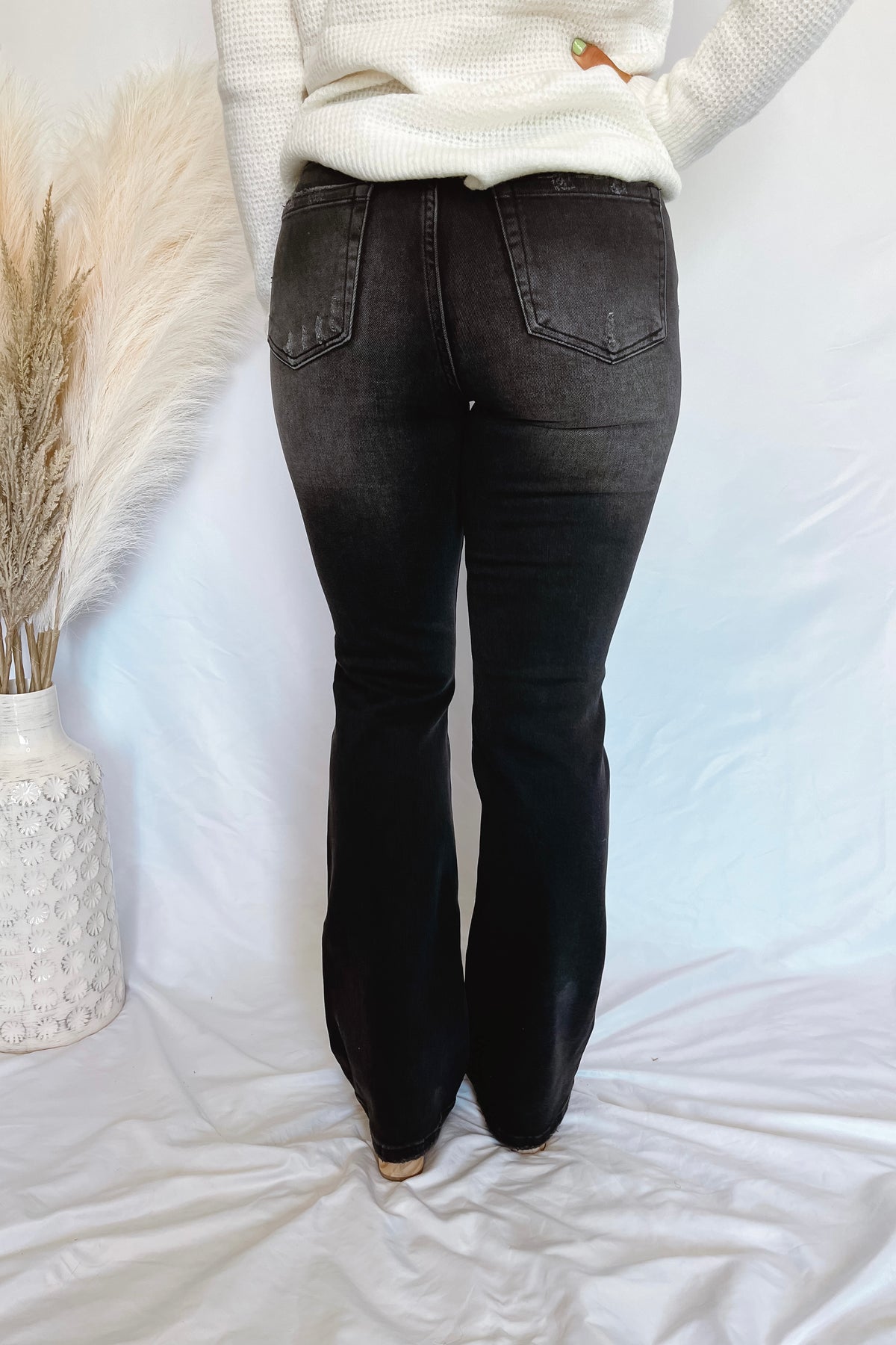 Harper Mid Rise Skinny Bootcut Risen Jeans - Black