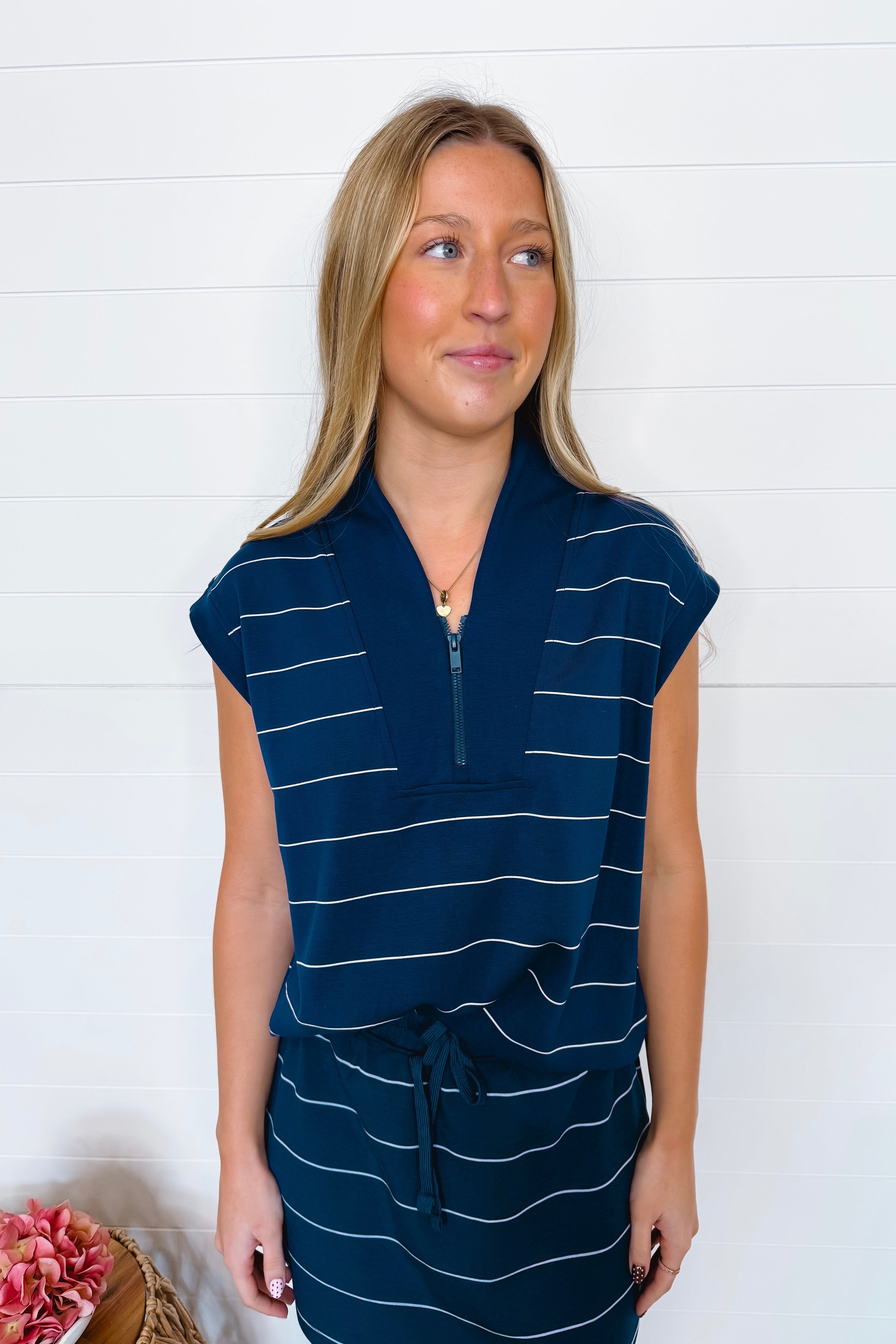 Sporty Days Scuba Stripe Luxe V-Neck Sleeveless Top - Navy/Ivory