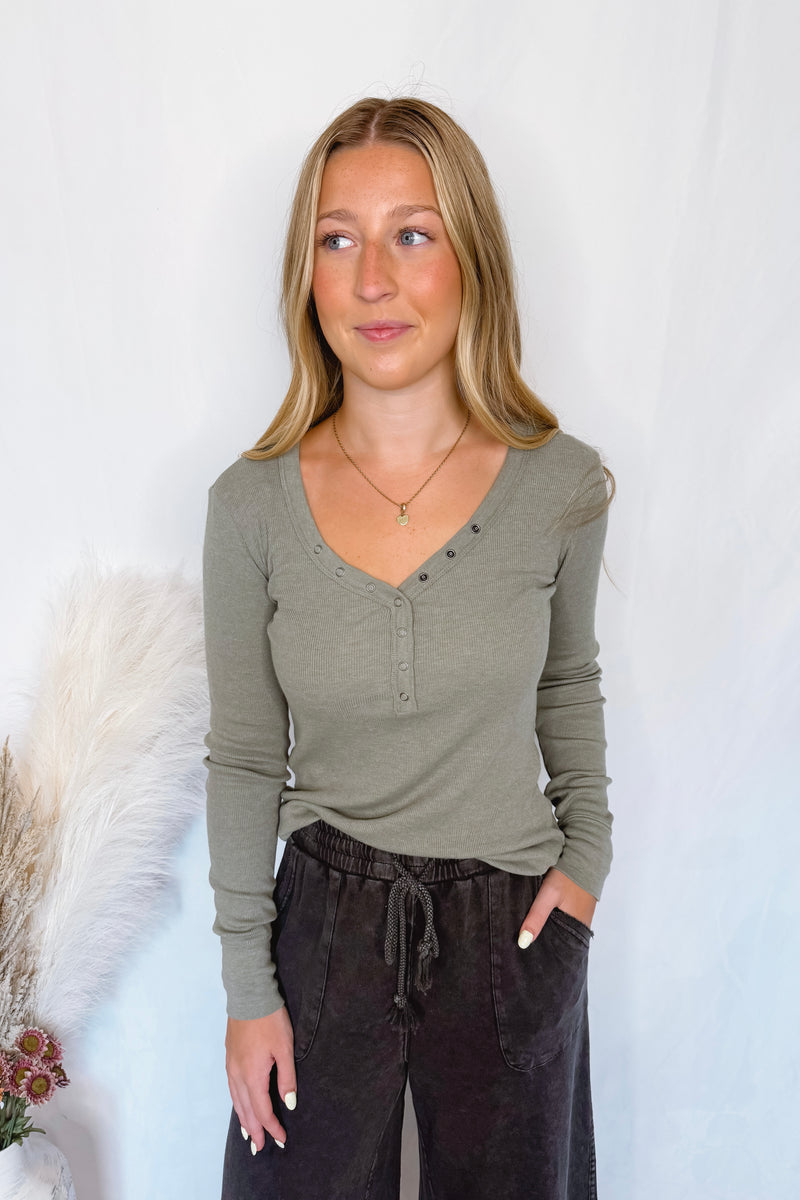 Shelly Long Sleeve Henley Top - Olive