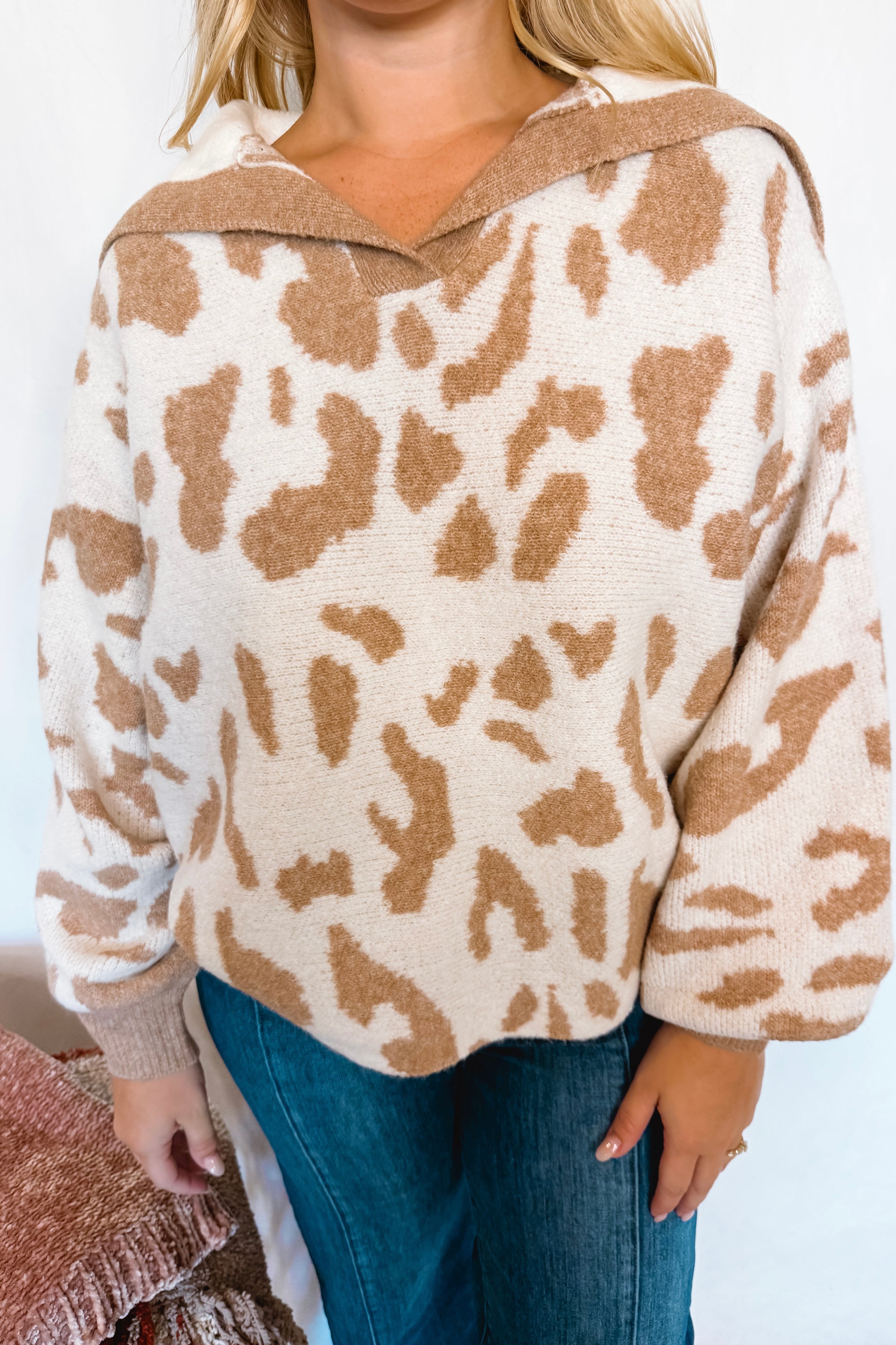Spotted Fun Leopard Collared Sweater - Camel