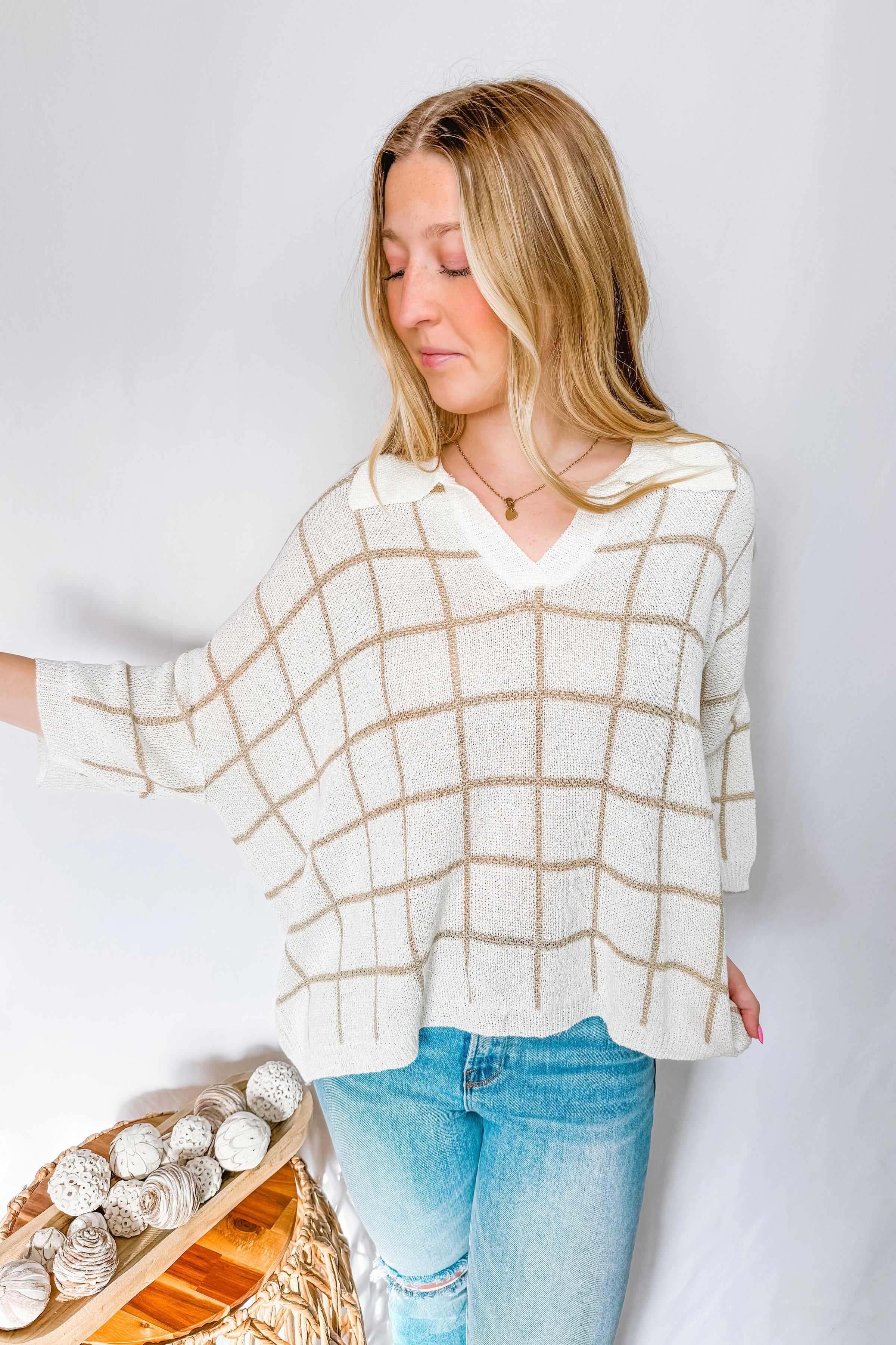 Latte Love Checkered V-Neck Pullover - Ivory/Taupe