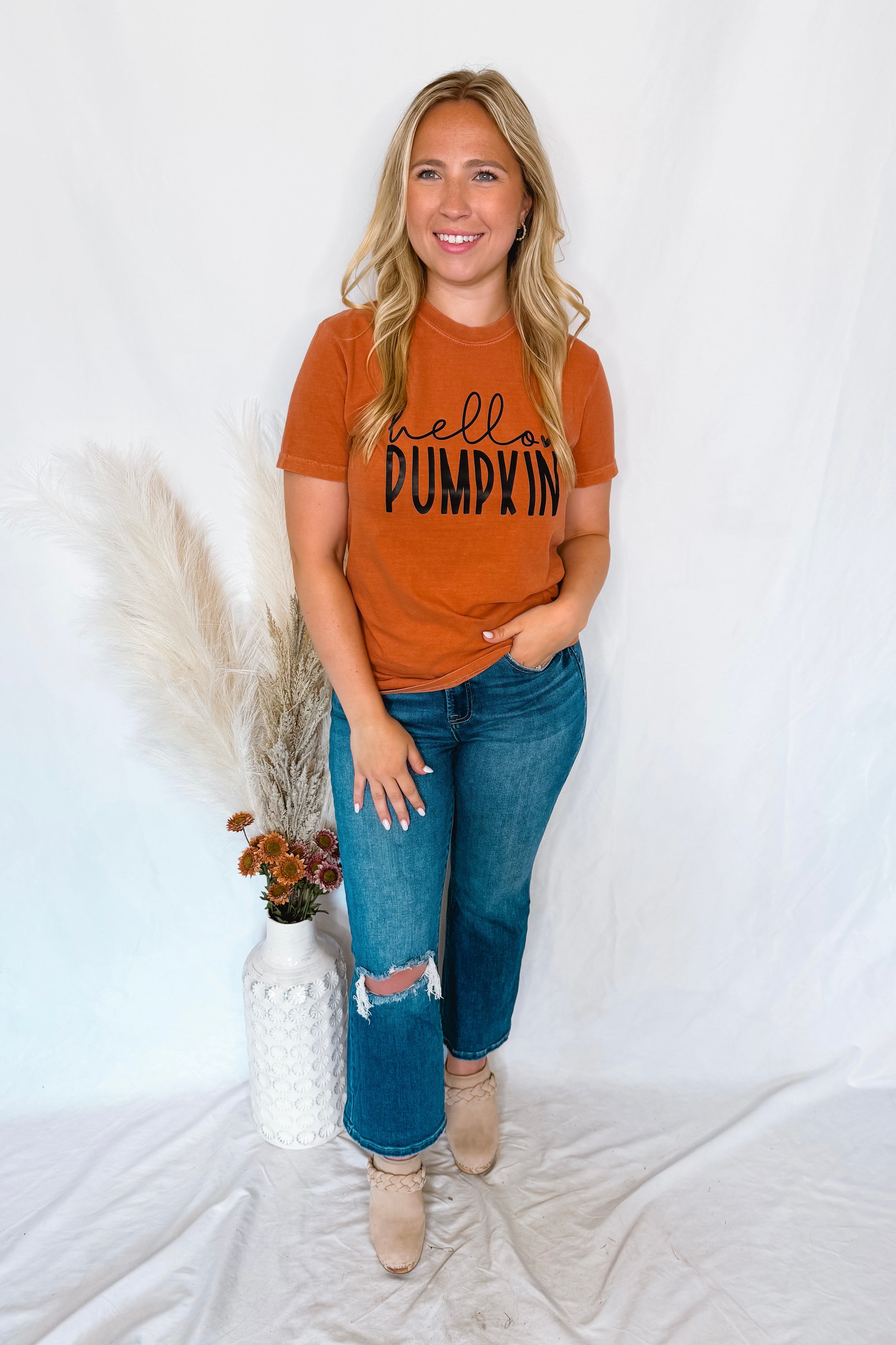Hello Pumpkin Graphic Tee - Yam