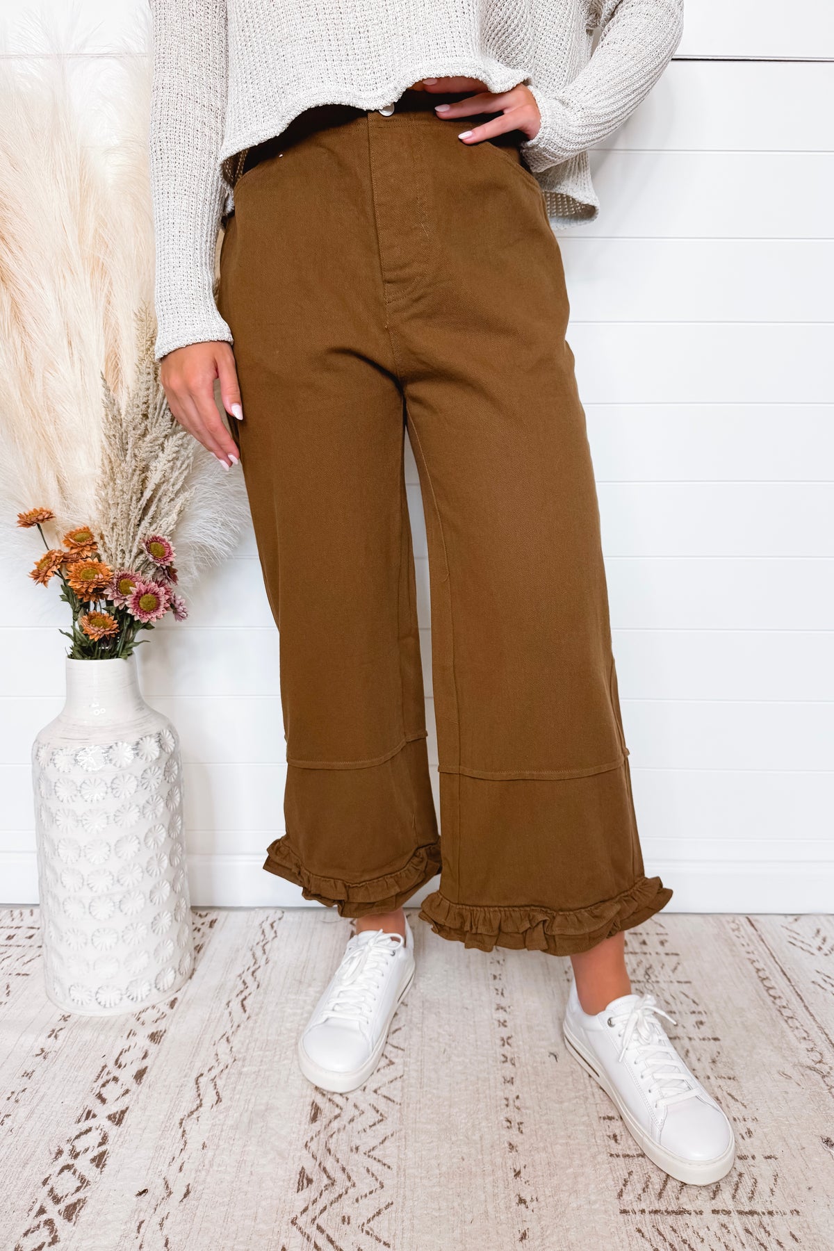 Layla High Rise Wide Leg Ruffle Pant - Brown
