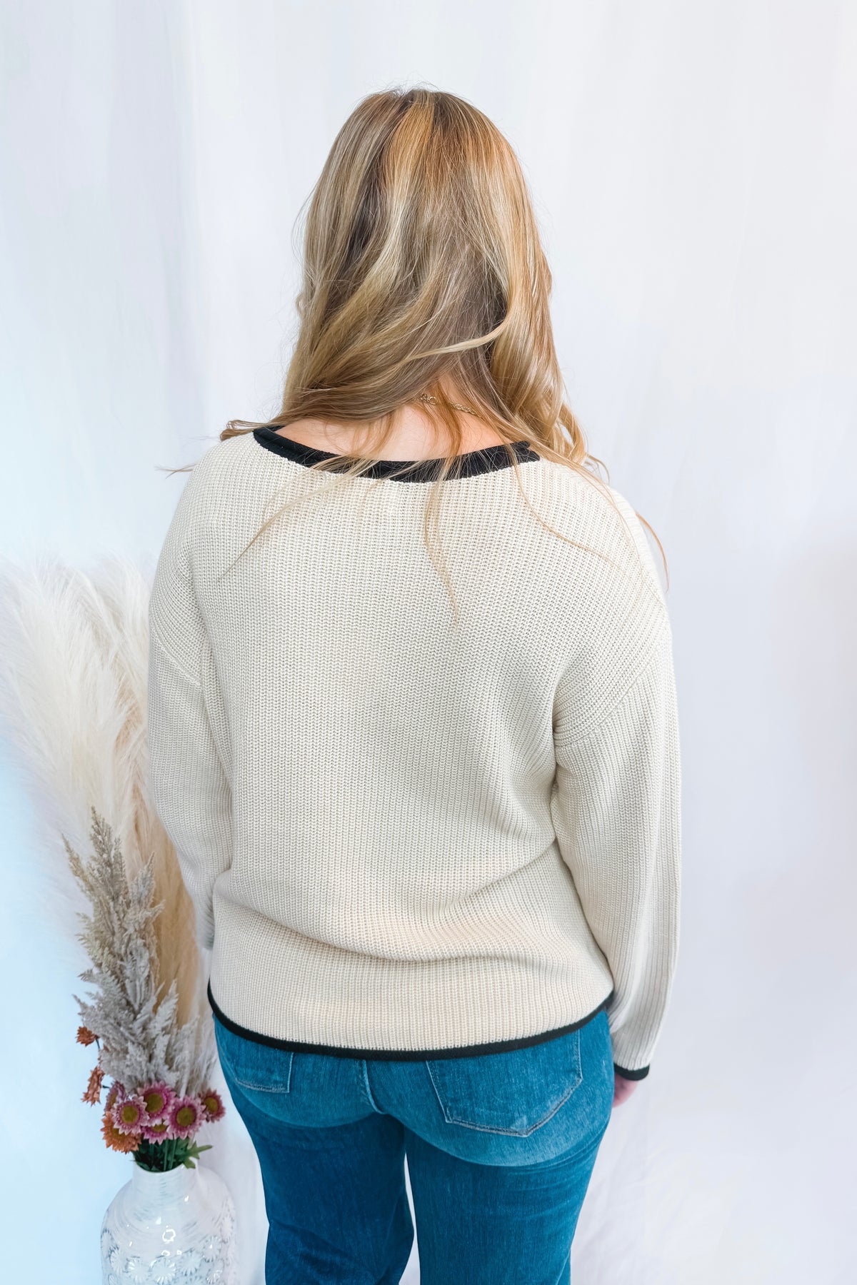 Kind Glance Contrast Knit Sweater - Oatmeal