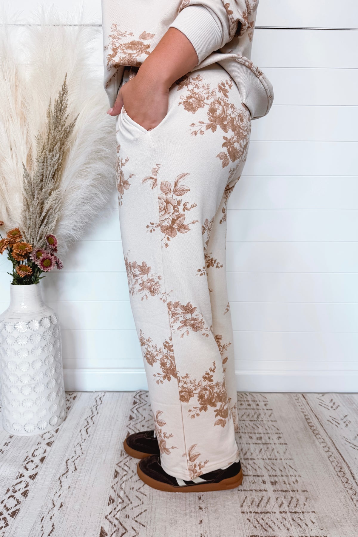 Flowering Toile Wide Leg Lounge Pants - Khaki/Cream