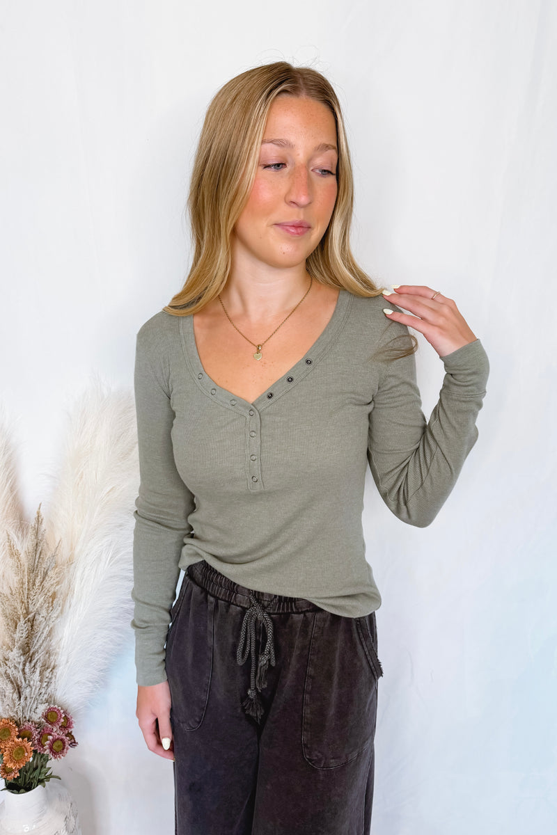 Shelly Long Sleeve Henley Top - Olive