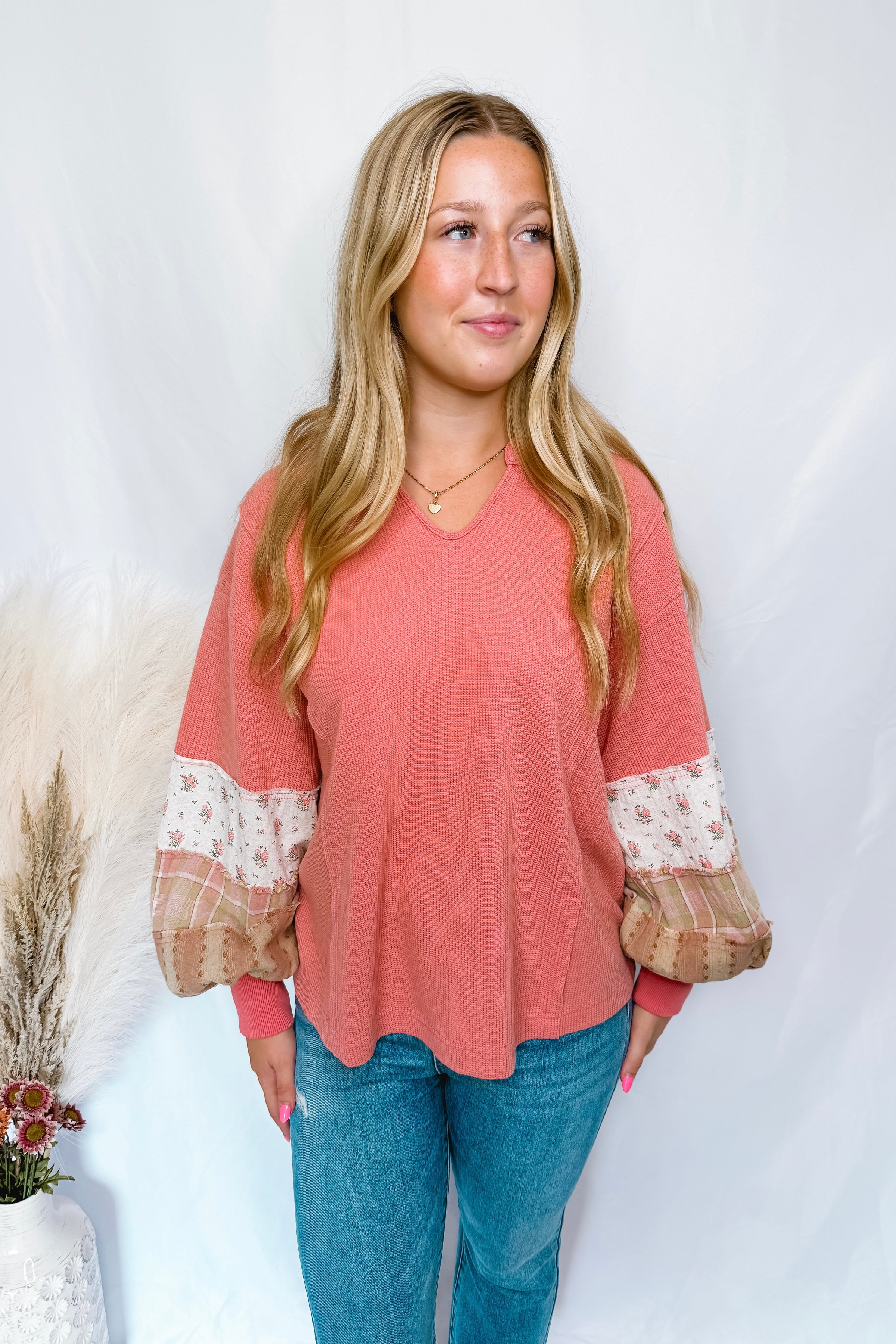 Holding Hands Thermal V-neck Top - Dusty Rose