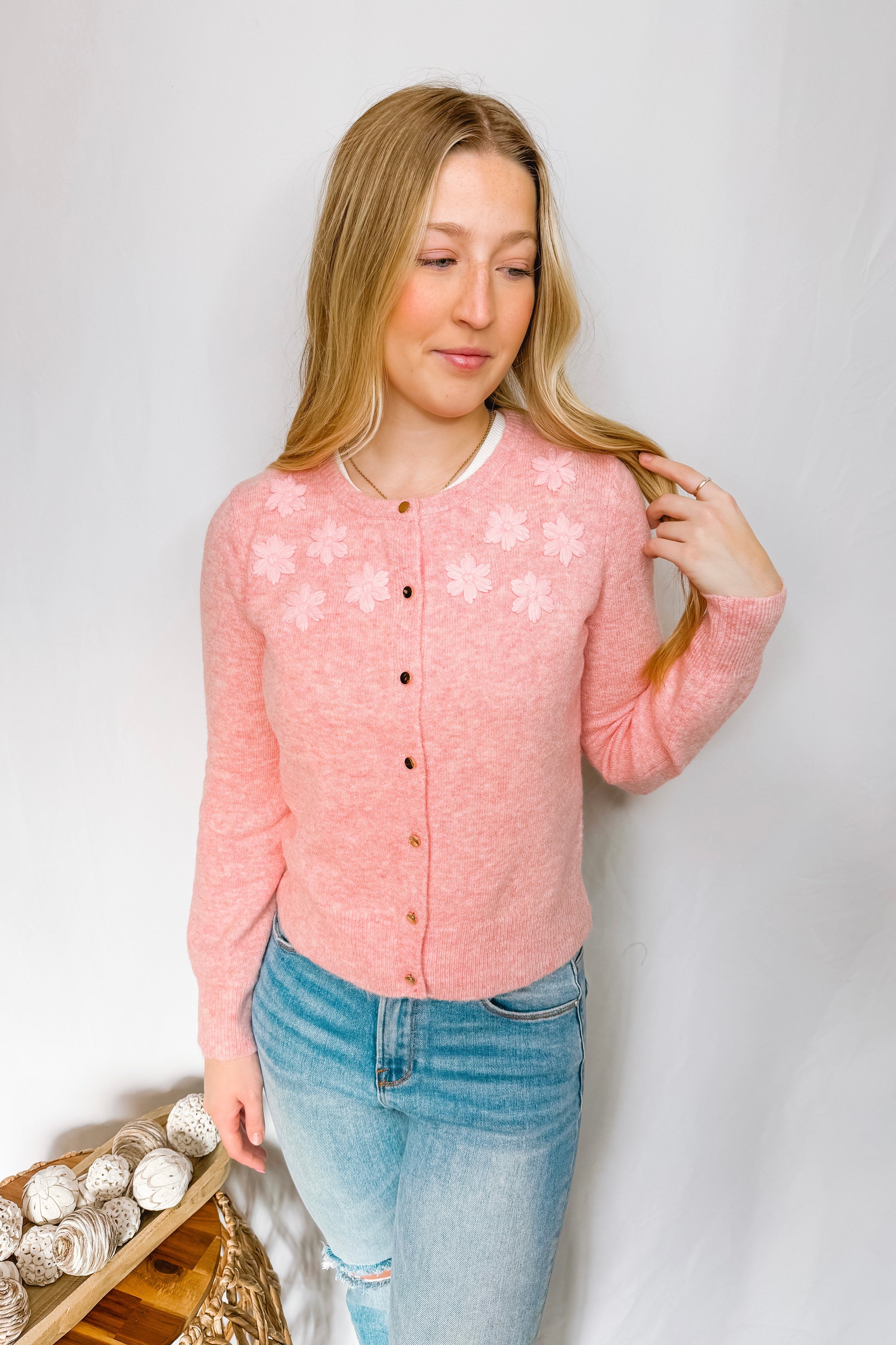 Subtle Romance Button Cardigan - Pink