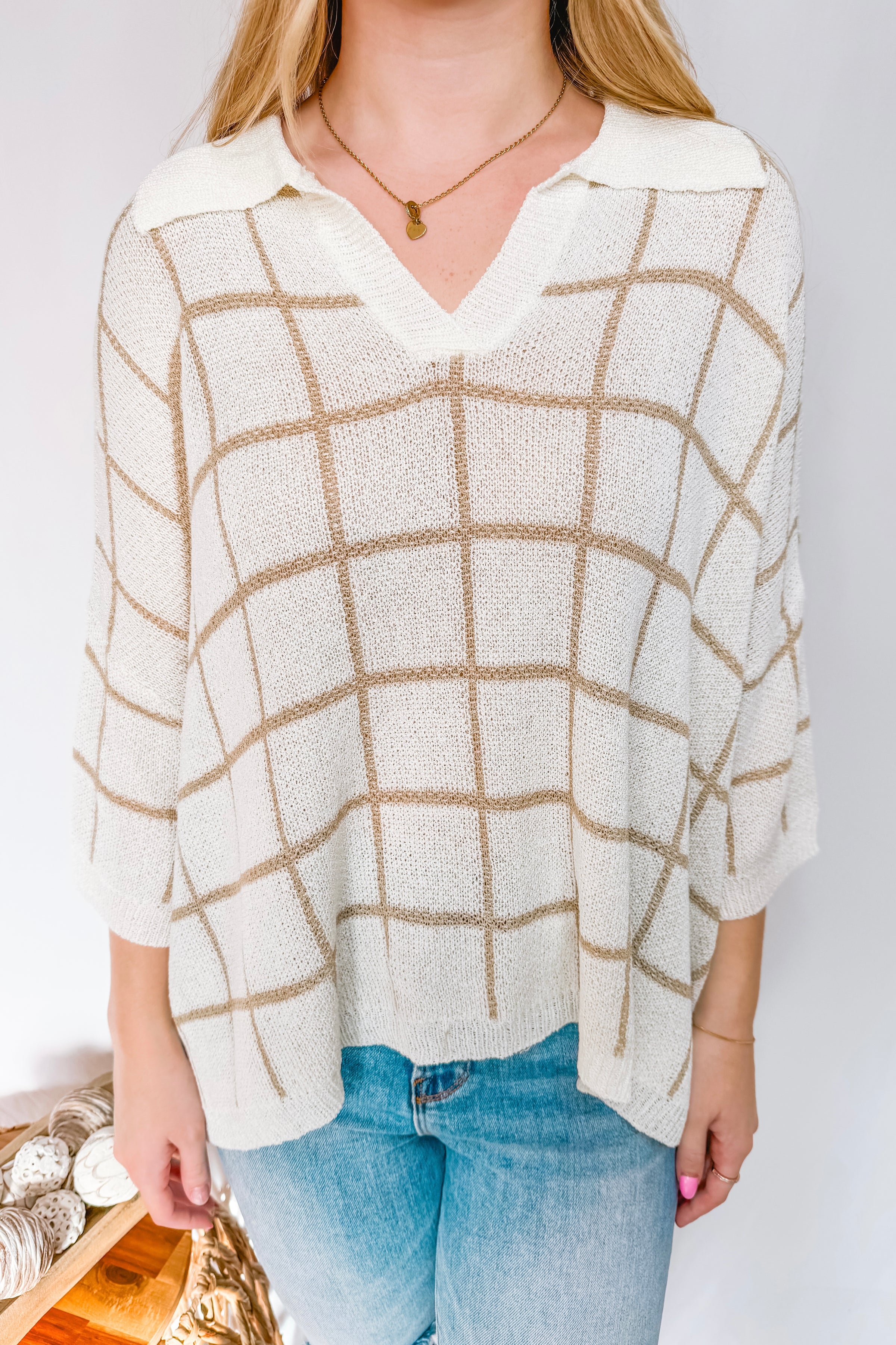 Latte Love Checkered V-Neck Pullover - Ivory/Taupe